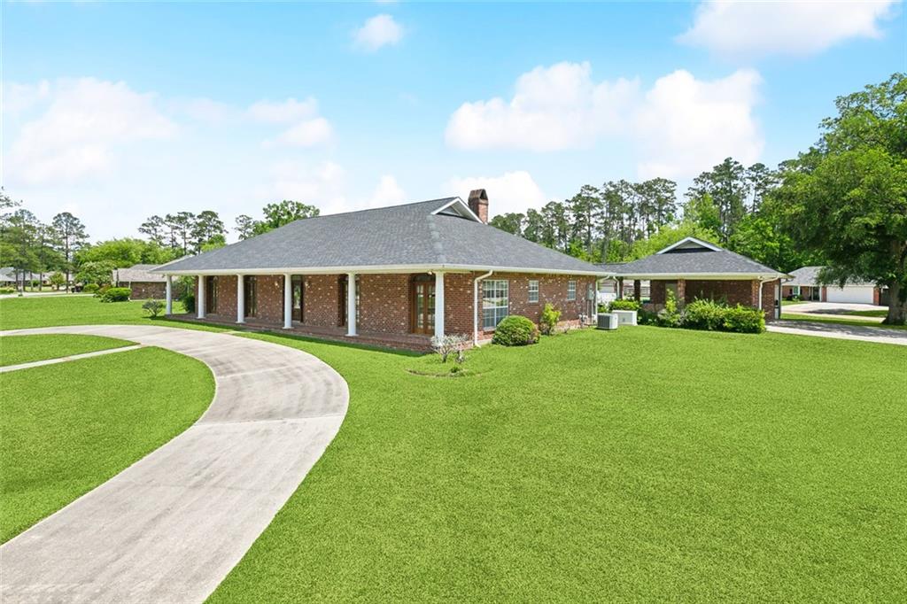 Homes for sale in Hammond, LA | 221 Woodbridge Blvd, Hammond, LA 70401 | MLS# 2500892