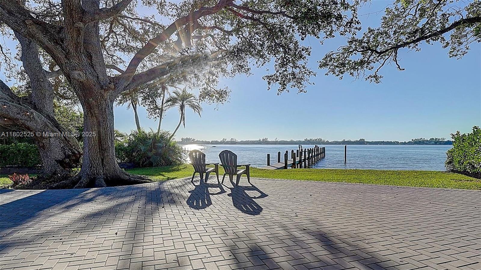 Gulf Cove