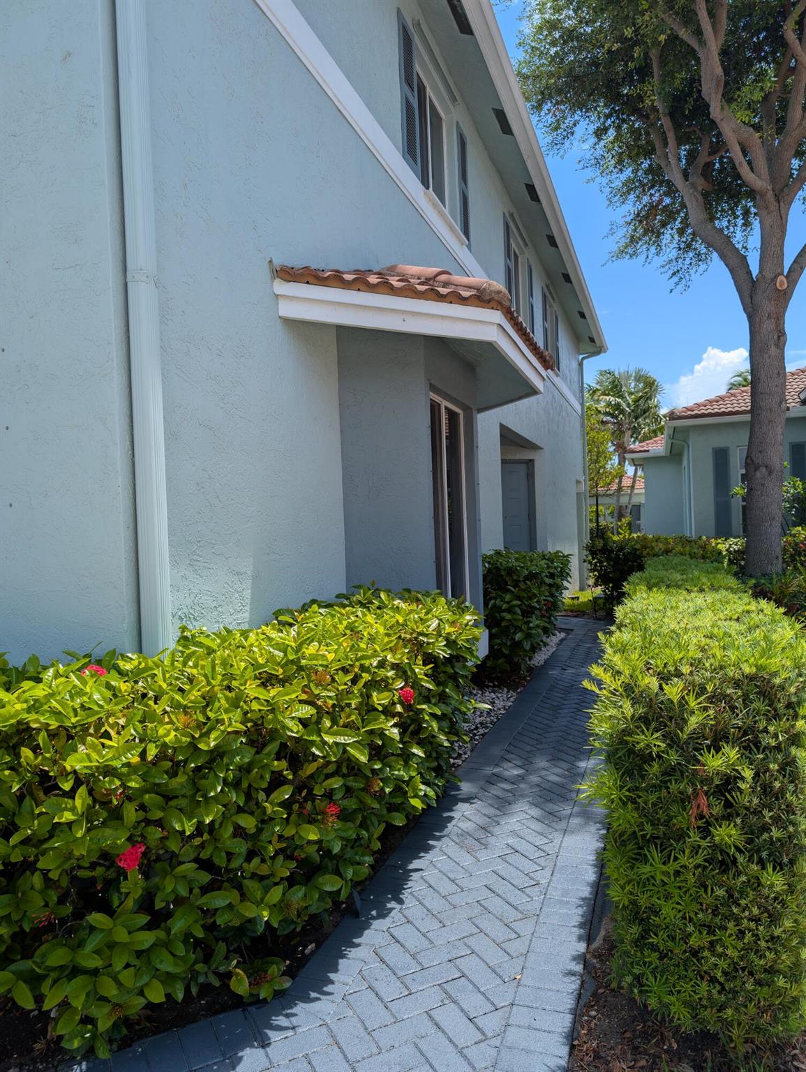 Homes for sale in Riviera Beach, FL | 3602 Sonoma Dr, Riviera Beach, FL 33404 | MLS# R11090352