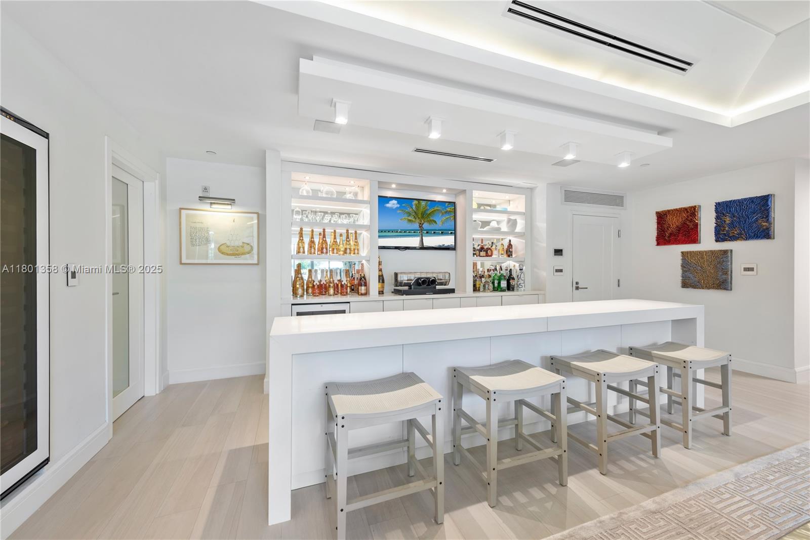 125 Ocean Dr #U-0203, Miami Beach FL 33139