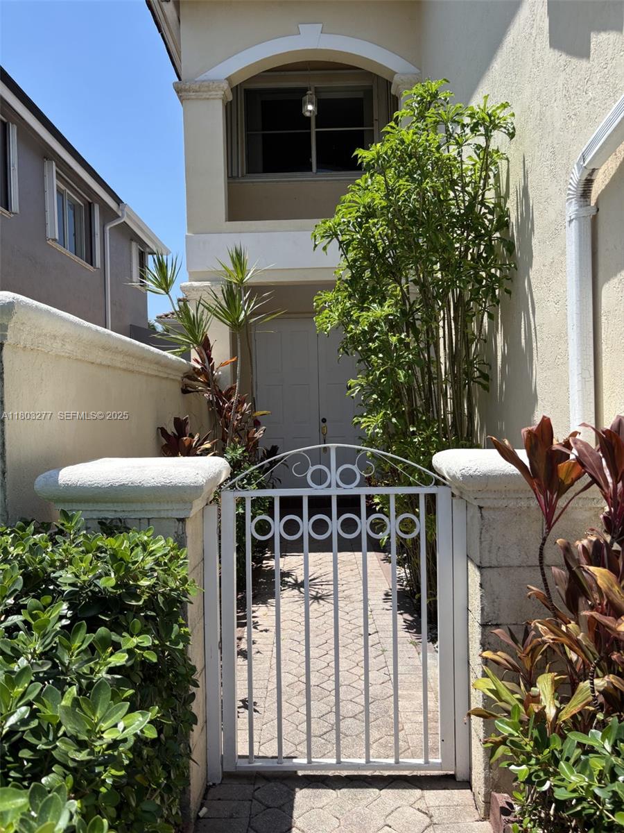 14737 132nd Ct, Miami, Florida 33186