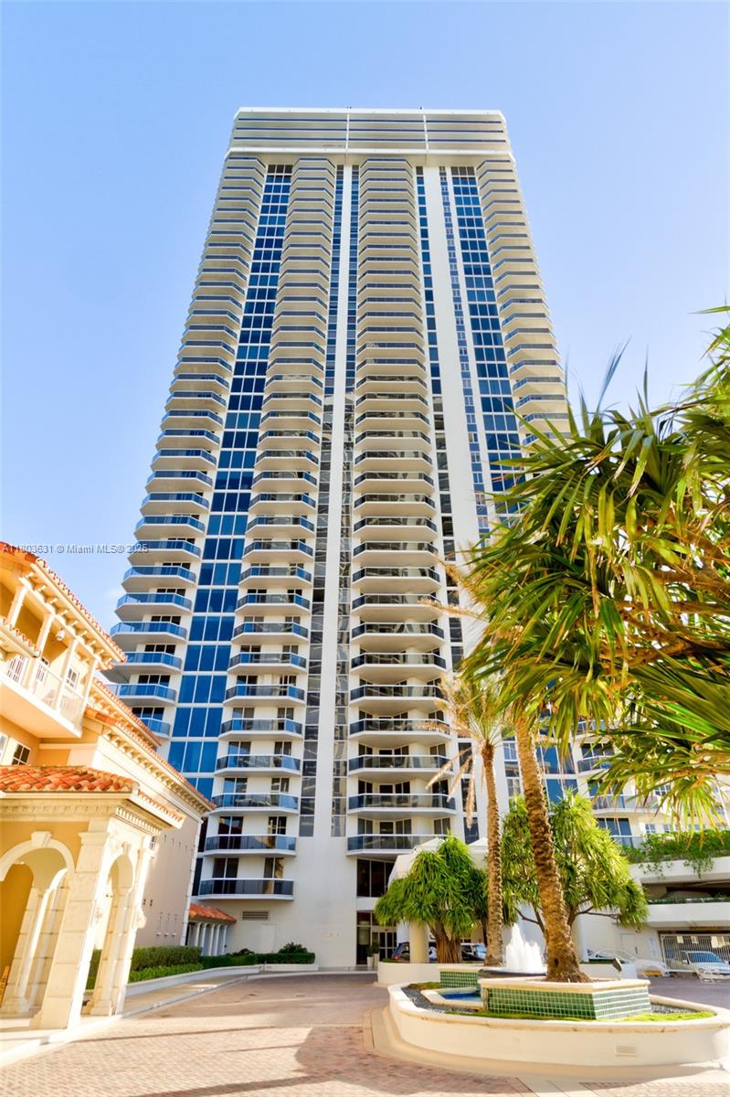 4775 Collins Ave #1201, Miami Beach FL 33140