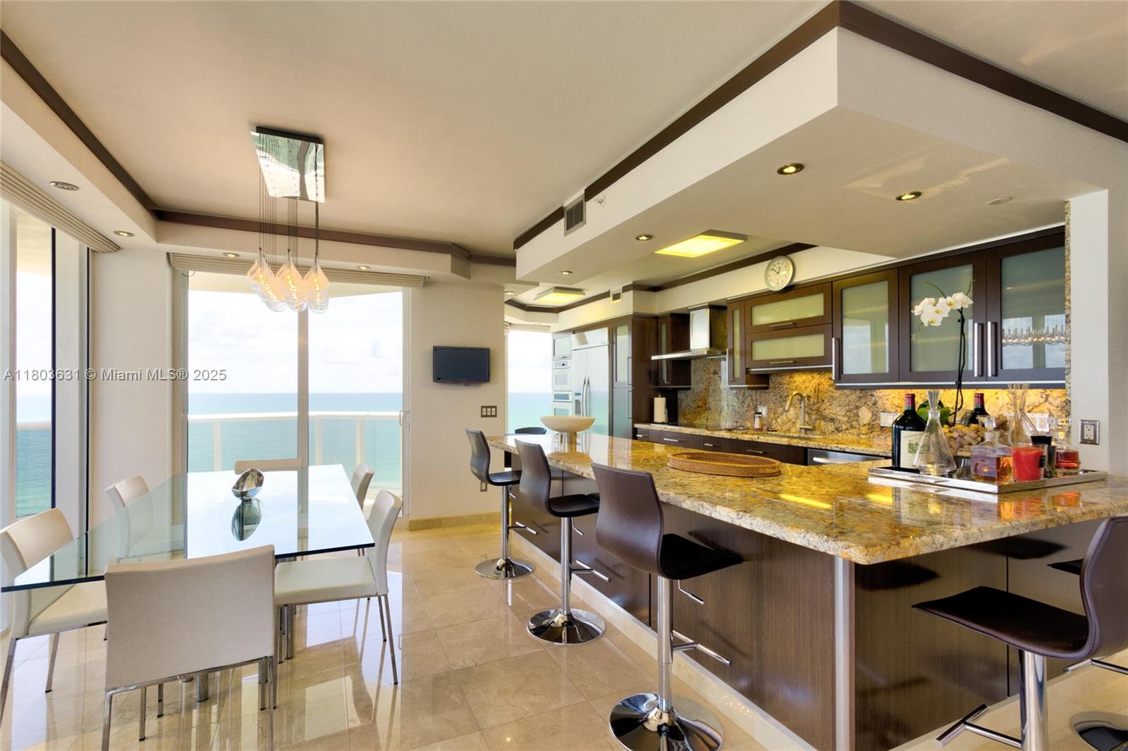 4775 Collins Ave #1201, Miami Beach FL 33140