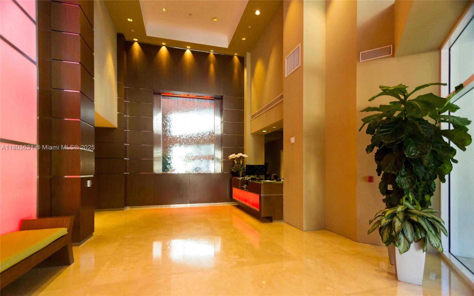 4775 Collins Ave #1201, Miami Beach FL 33140