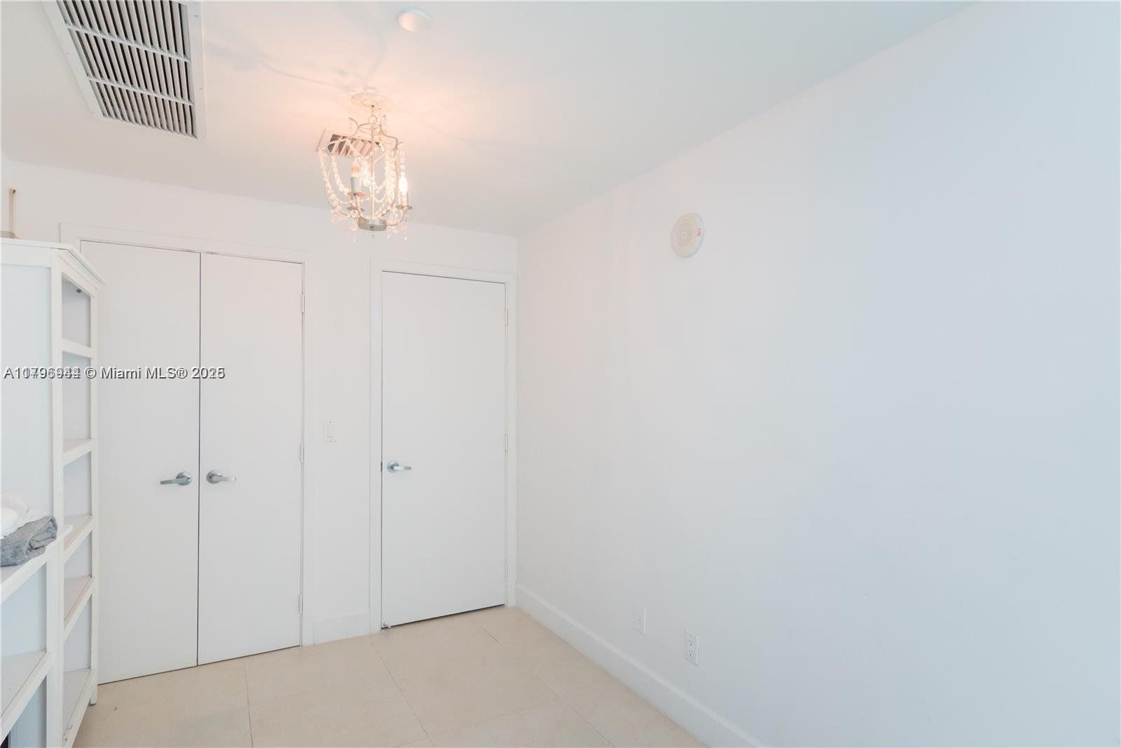 888 Biscayne Blvd #2103, Miami FL 33132