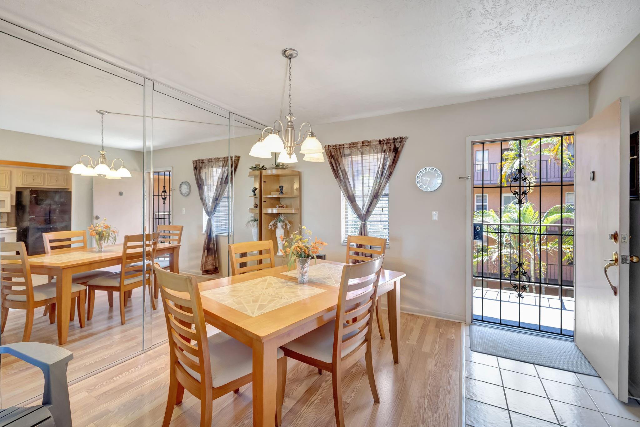 Homes for sale in Lauderdale Lakes, FL | 2841 Somerset Dr #318, Lauderdale Lakes, FL 33311 | MLS# F10503553