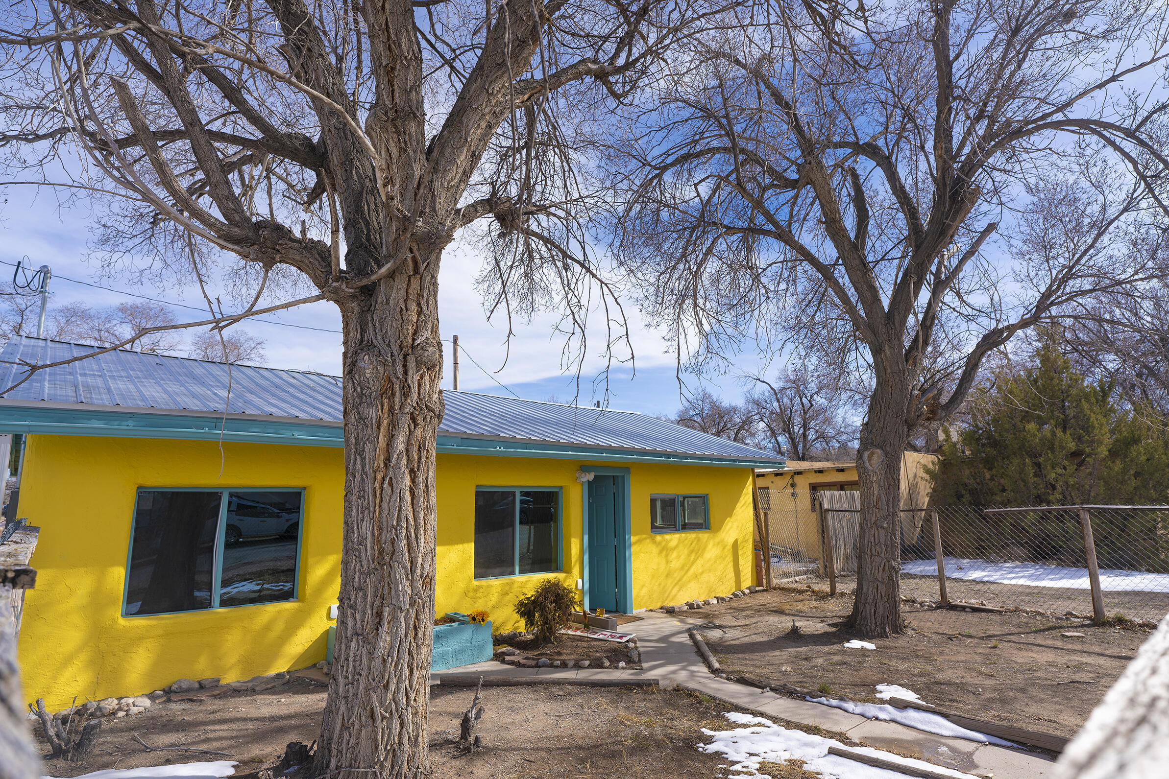 Homes for sale in Estancia, NM | 314 S 9th Ave, Estancia, NM 87016 | MLS# 1083973