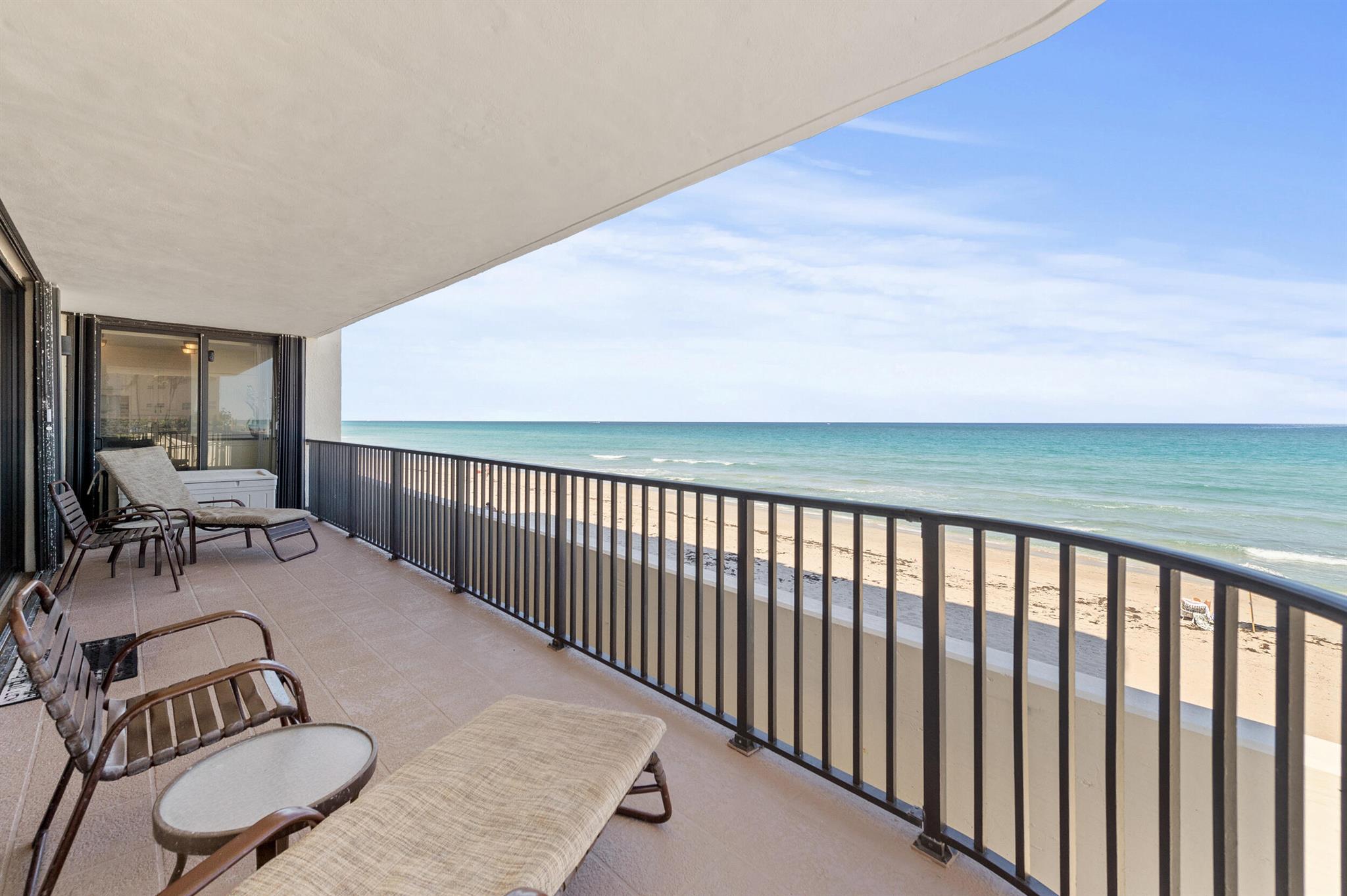 Dune Deck Of The Palm Bea