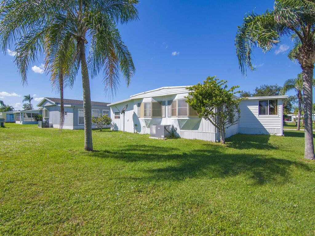 Homes for sale in Port St Lucie, FL | 2 Galicia Lane Lane, Port St Lucie, FL 34952 | MLS# R11090986