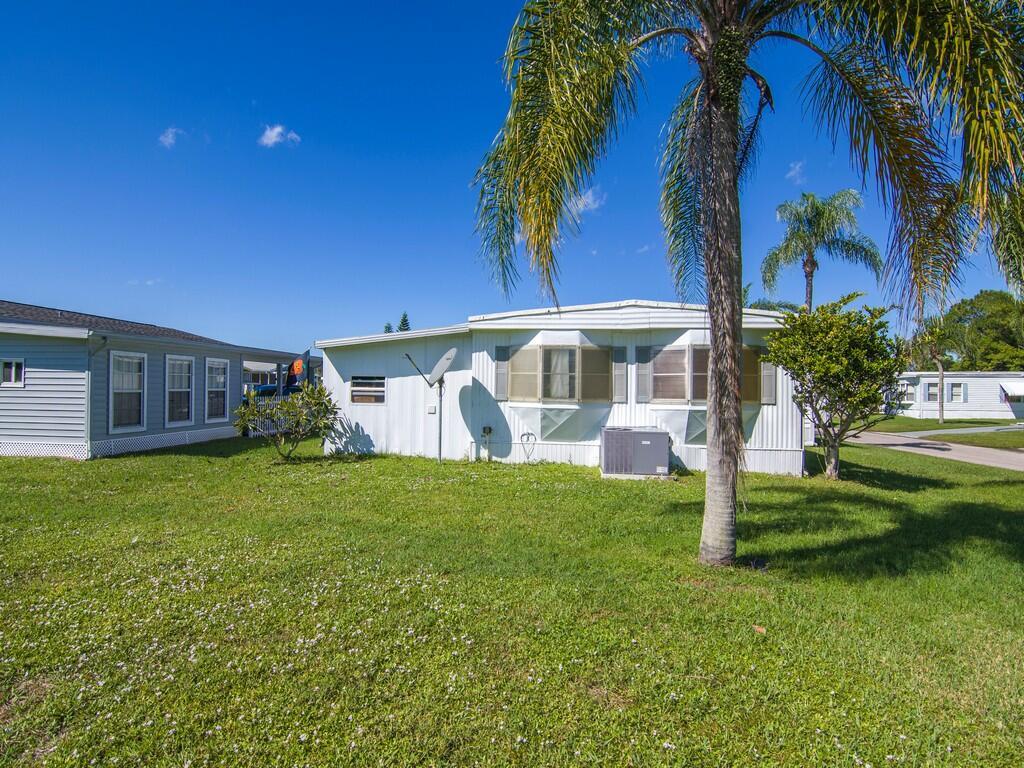 Homes for sale in Port St Lucie, FL | 2 Galicia Lane Lane, Port St Lucie, FL 34952 | MLS# R11090986