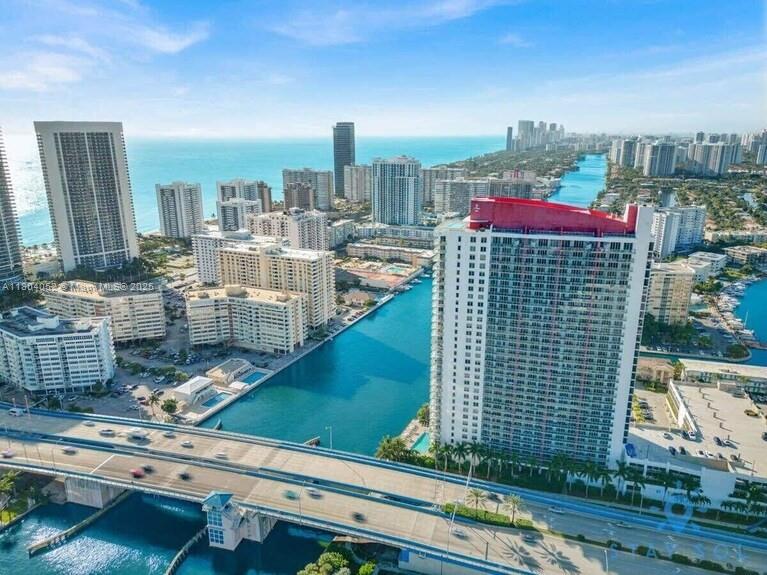 Condo for Sale in Hallandale Beach, FL