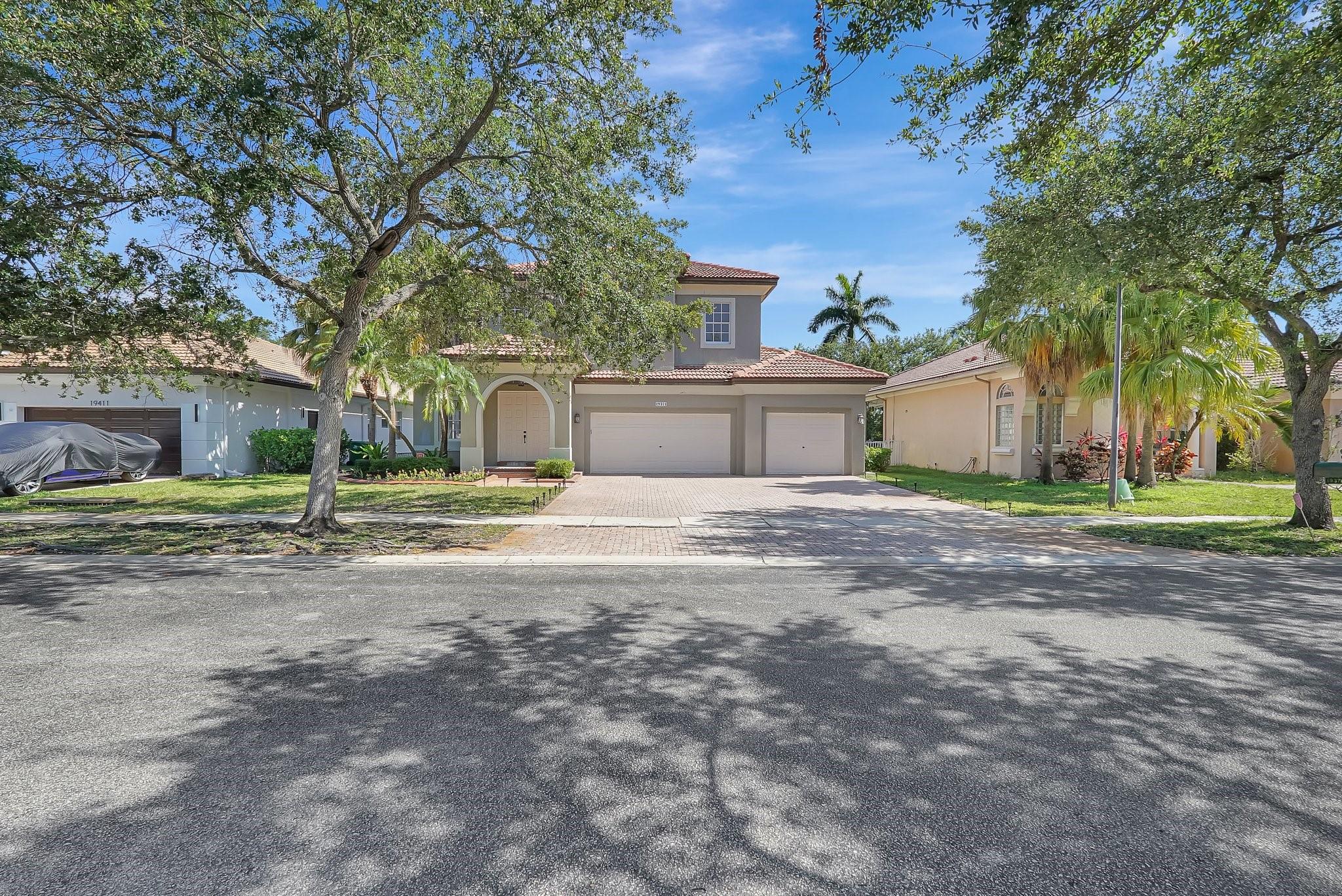 19371 30th St, Miramar, FL 33029, 4 Bedrooms , 4 Bathrooms ,Single Family Residence,Off Market,F10503851, Horizon Palm Realty Group