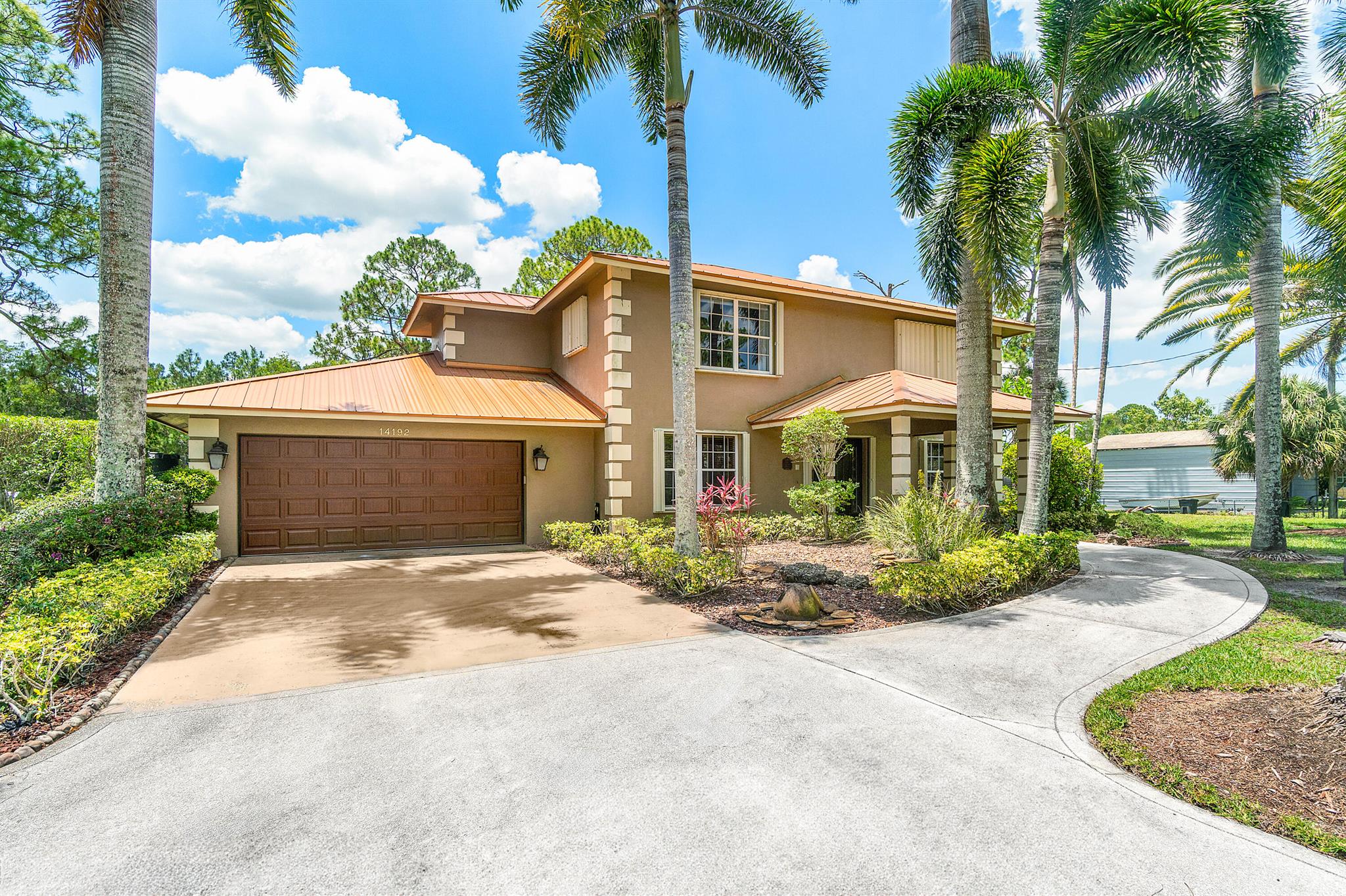 Homes for sale in Loxahatchee, FL | 14192 82Nd Street N, Loxahatchee, FL 33470 | MLS# R11091411