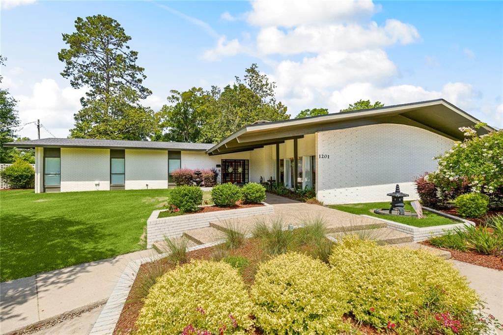 Homes for sale in Hammond, LA | 1201 N General Pershing St, Hammond, LA 70401 | MLS# 2499080