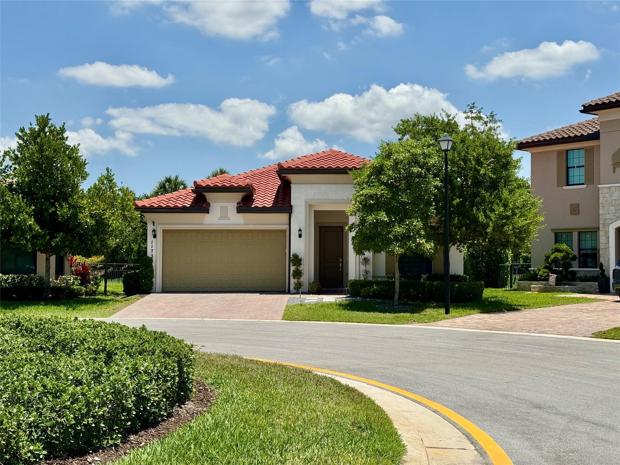 Cul d' sac Location!