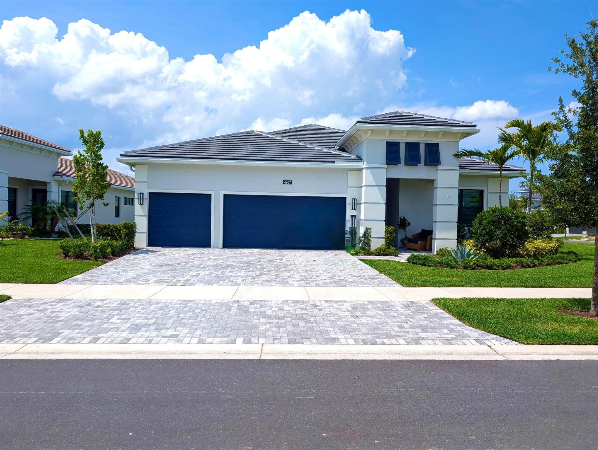 Homes for sale in Westlake, FL | 4907 Saint Armands Way, Westlake, FL 33470 | MLS# R11091490