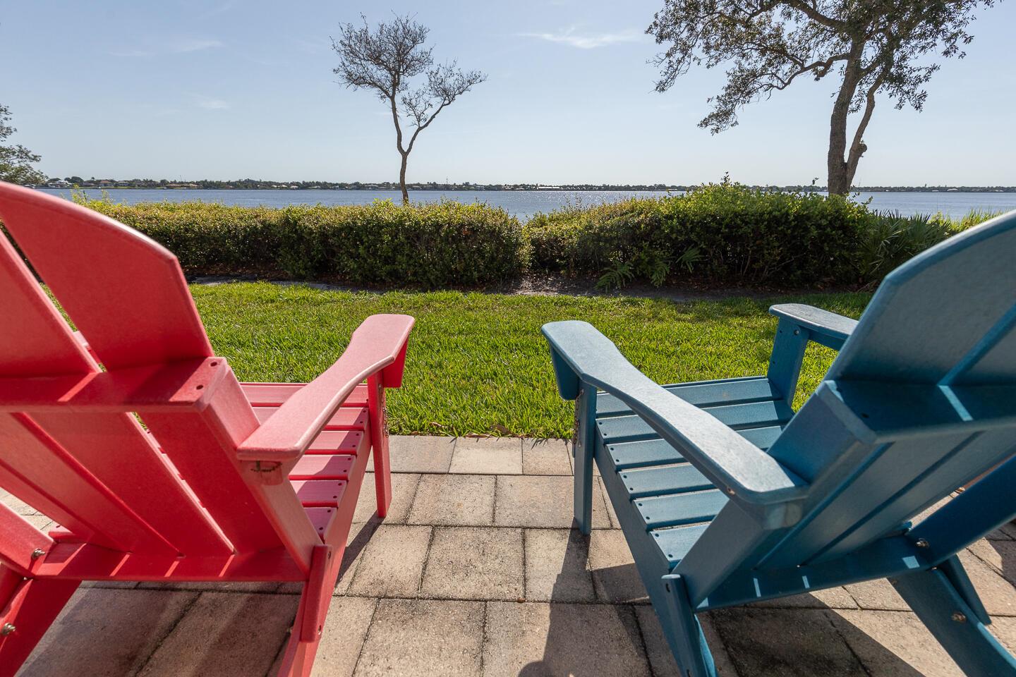 Homes for sale in Palm City, FL | 2562 Nw Seagrass Dr #7, Palm City, FL 34990 | MLS# R11091500