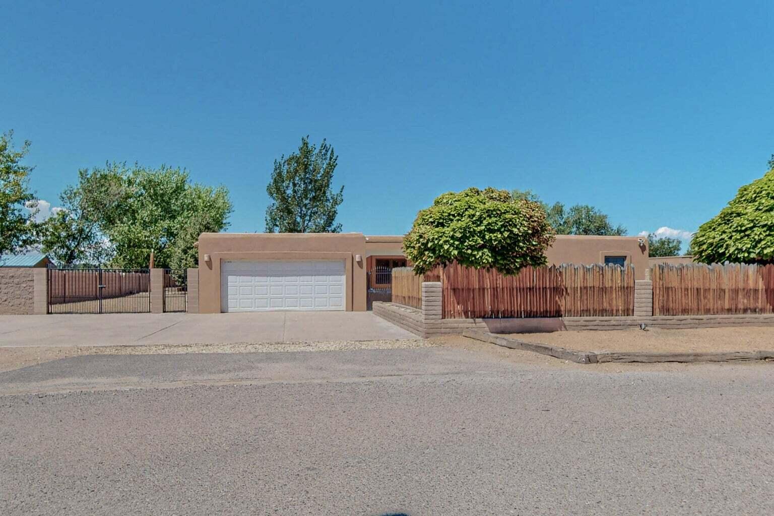 Homes for sale in Bernalillo, NM | 501 Calle De La Angel, Bernalillo, NM 87004 | MLS# 1084159