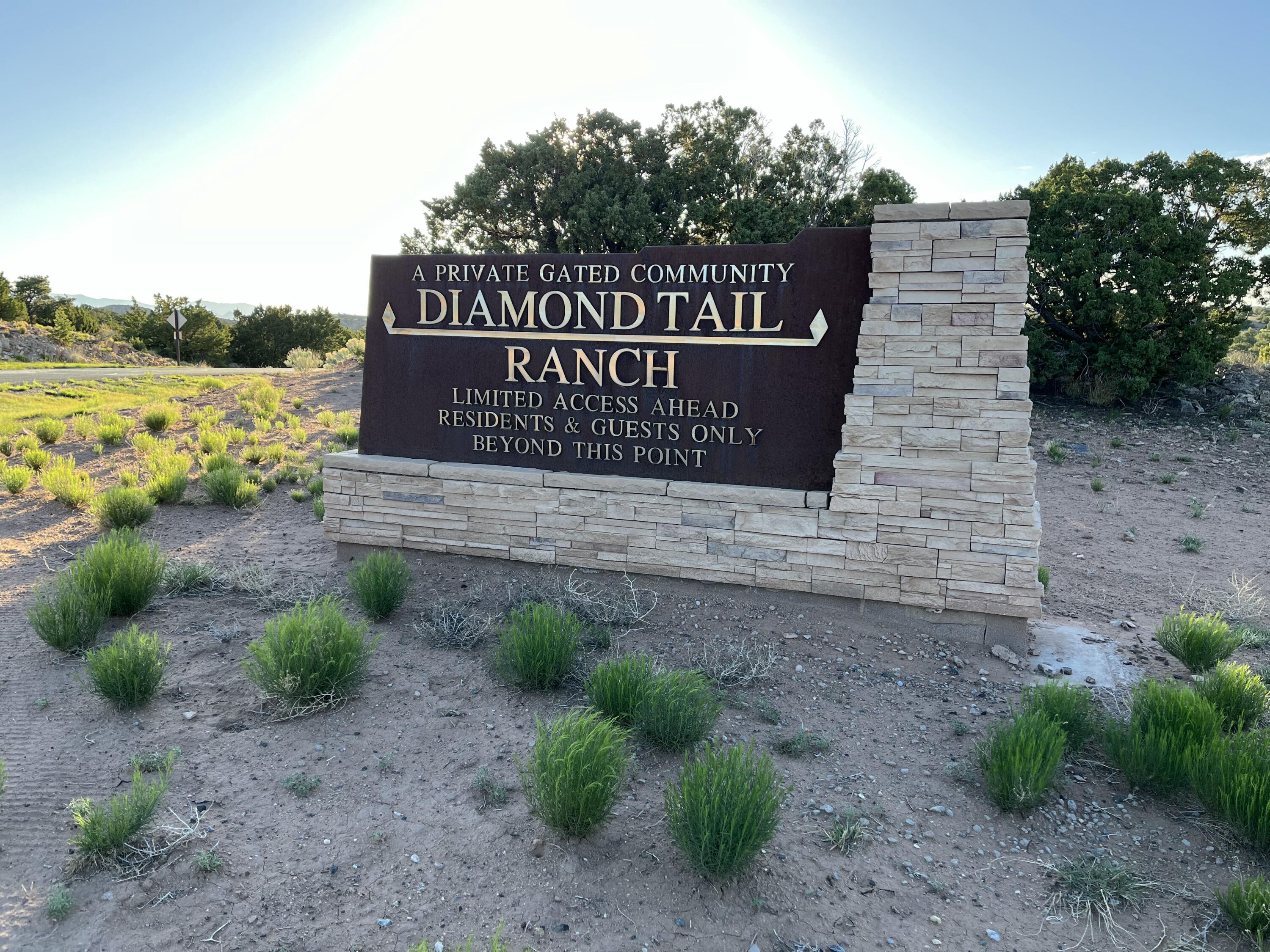 Homes for sale in Placitas, NM | 101 Wild Primrose Rd, Placitas, NM 87043 | MLS# 1084169