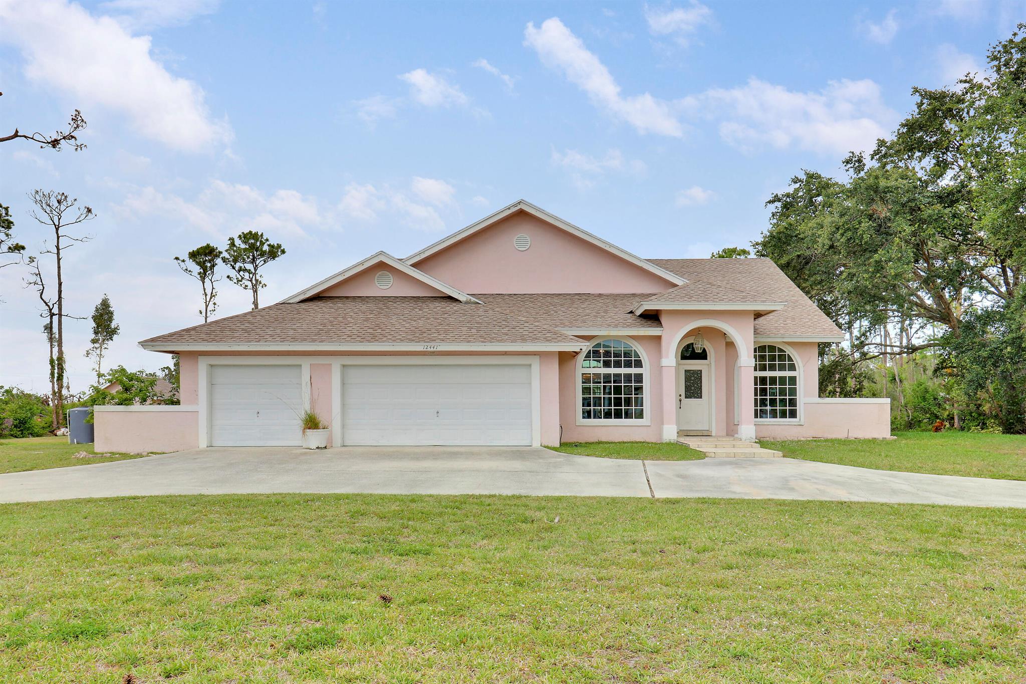 Homes for sale in The Acreage, FL | 12441 89Th Pl N, The Acreage, FL 33412 | MLS# R11091753