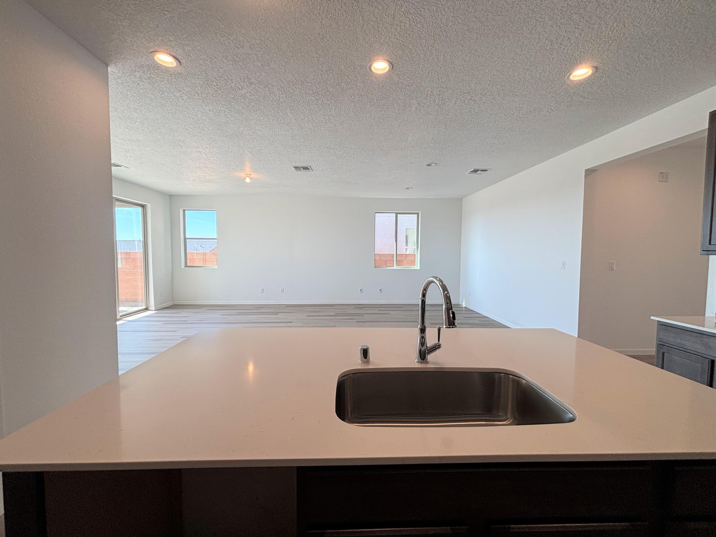 Homes for sale in Rio Rancho, NM | 2546 Seaforth Cir Ne, Rio Rancho, NM 87124 | MLS# 1084227