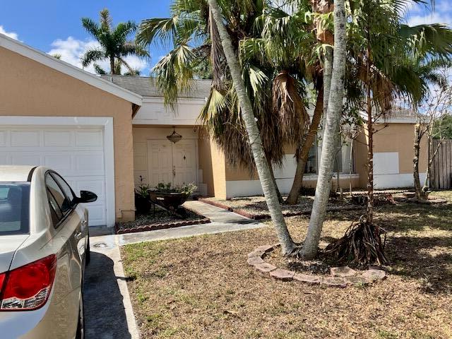 9918 Moss Pond Drive Boca Raton FL 33496 | R11091897