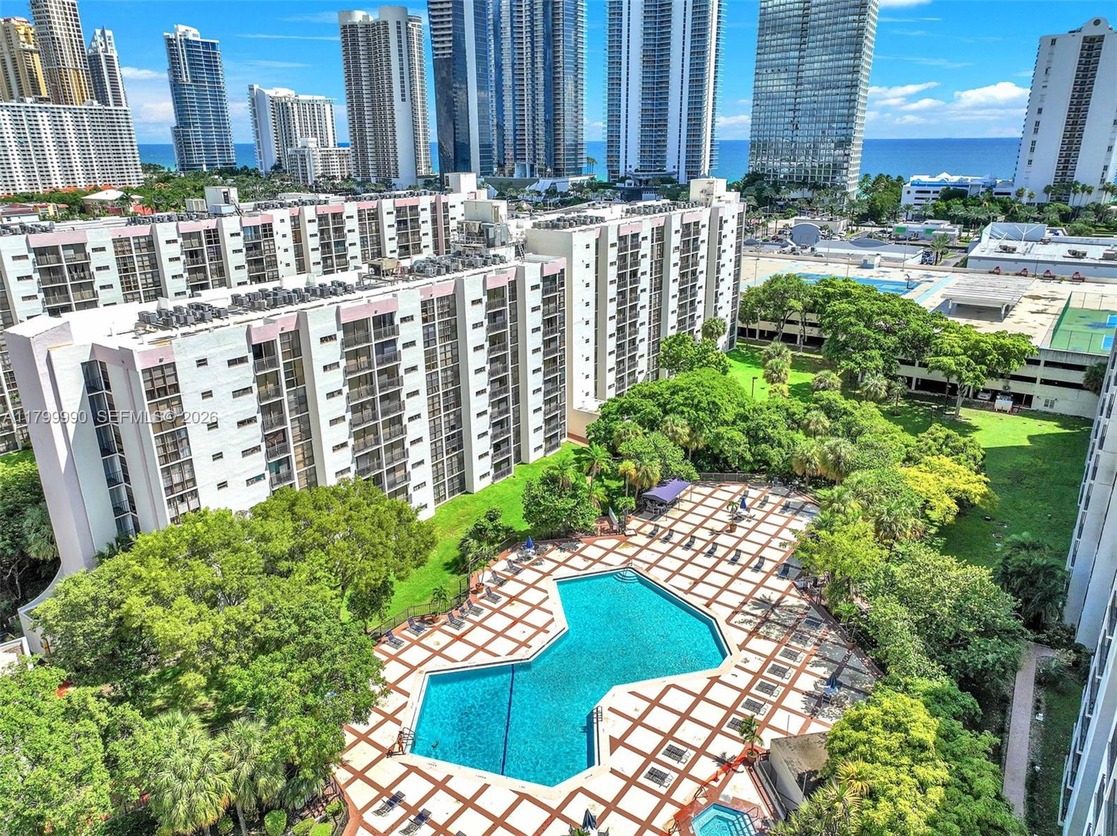 Plaza Of Americas Condo P