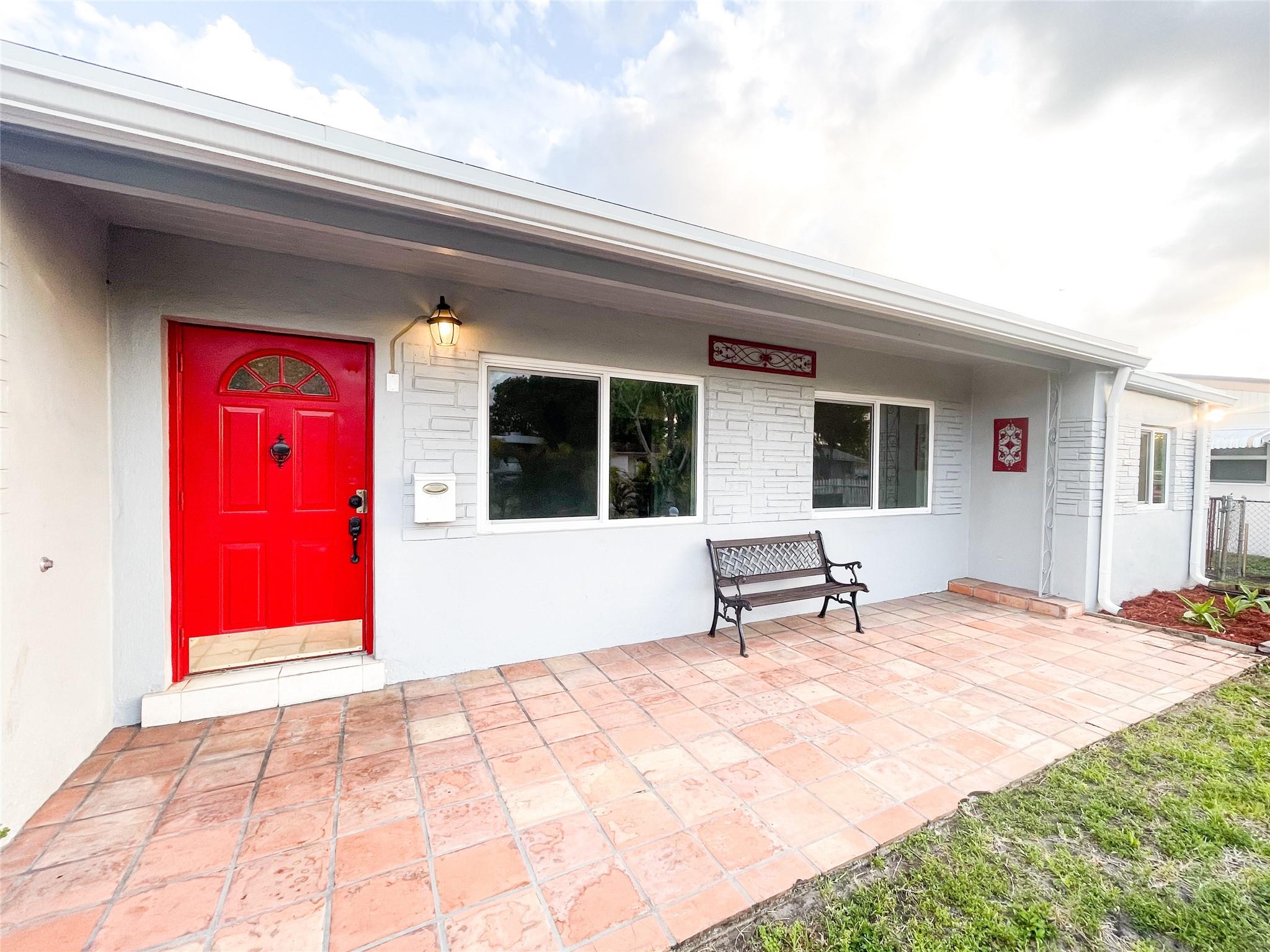 Homes for sale in Hollywood, FL | 6214 Flagler St, Hollywood, FL 33023 | MLS# F10501112