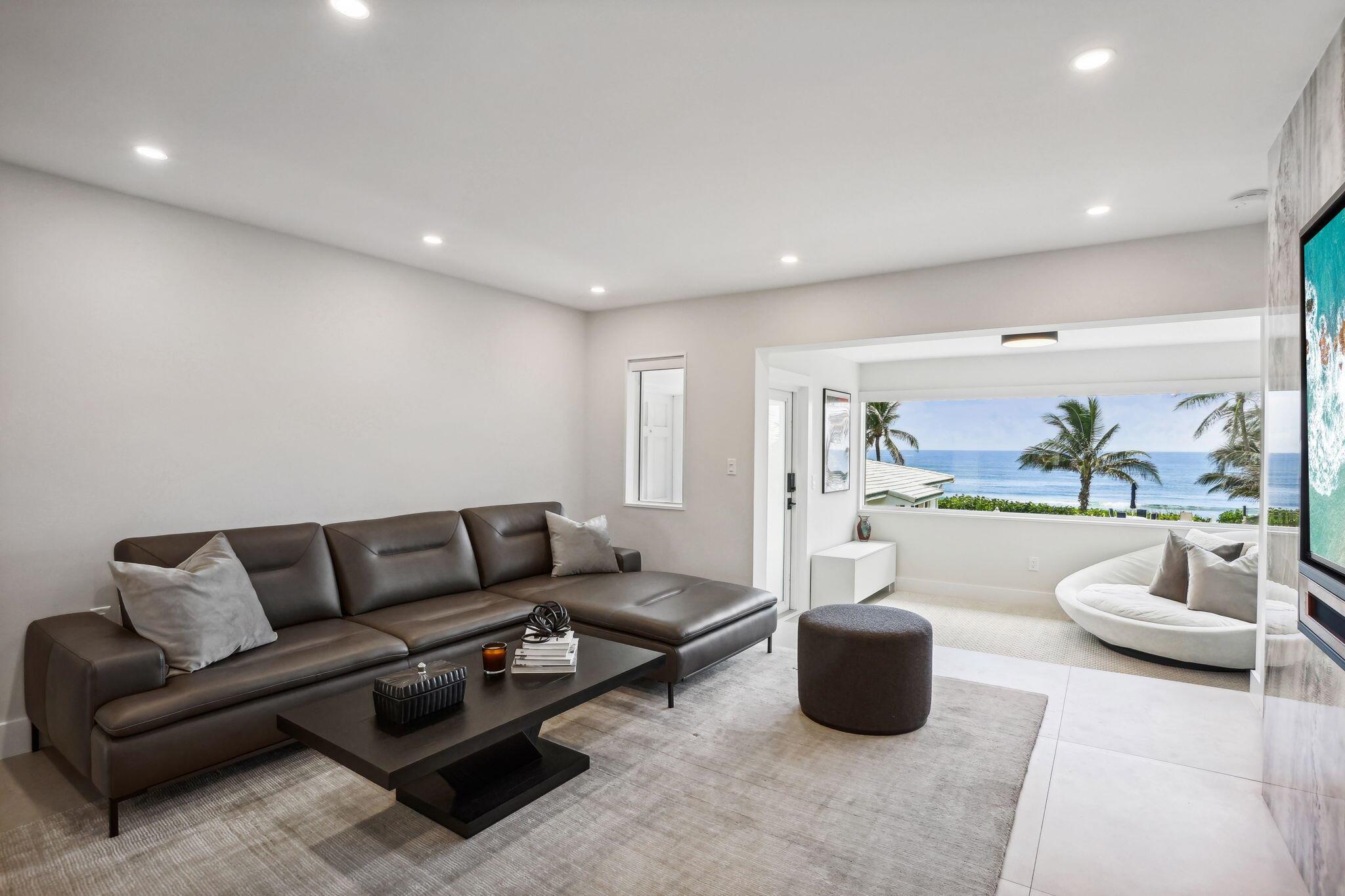 Homes for sale in Highland Beach, FL | 3401 S Ocean Boulevard #6, Highland Beach, FL 33487 | MLS# R11092084