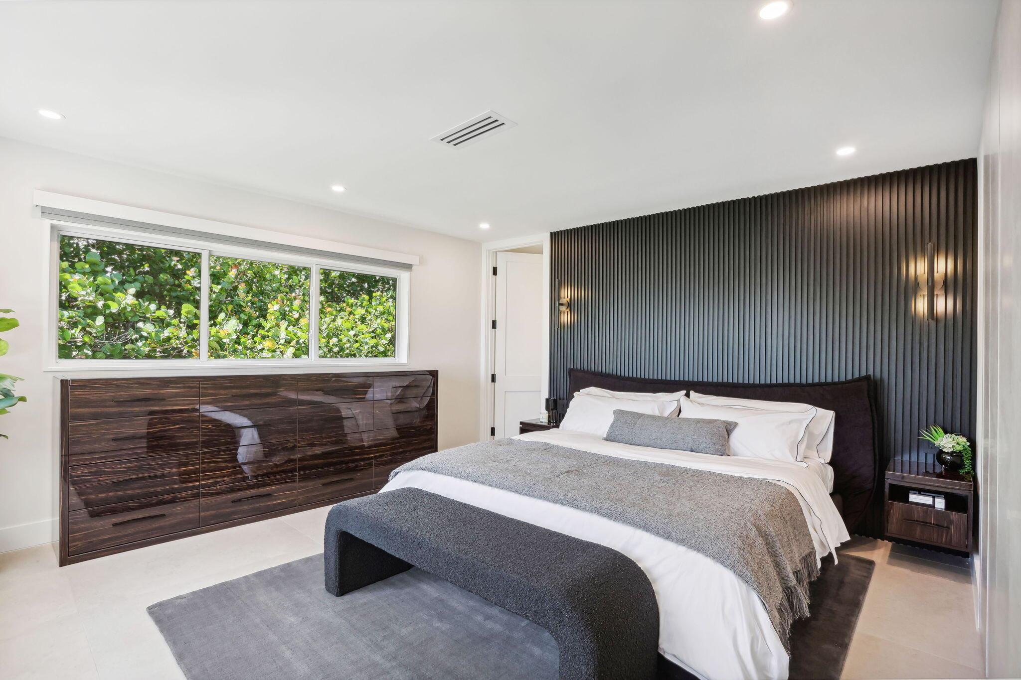 Homes for sale in Highland Beach, FL | 3401 S Ocean Boulevard #6, Highland Beach, FL 33487 | MLS# R11092084