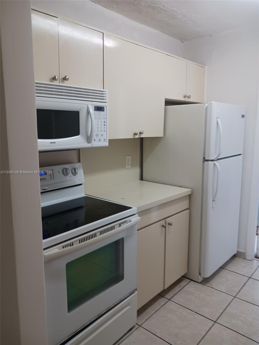 Homes for sale in North Miami, FL | 2700 Ne 135Th St #30, North Miami, FL 33181 | MLS# A11806146