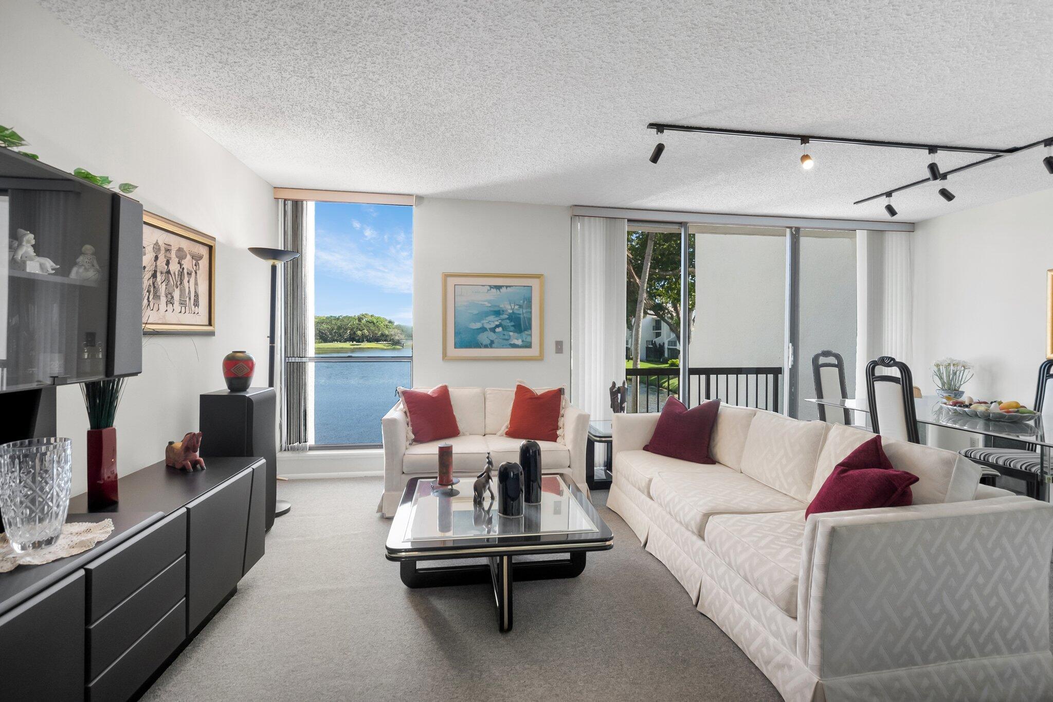 Bridgewood Townhouse Cond