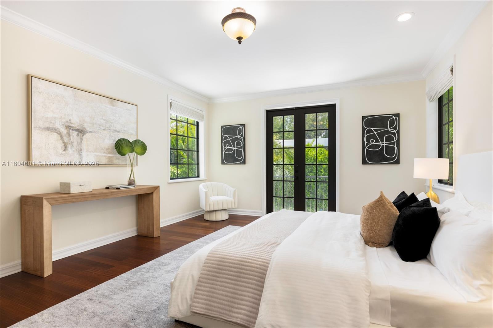 7250 SW 47 Ave, Coral Gables FL 33143