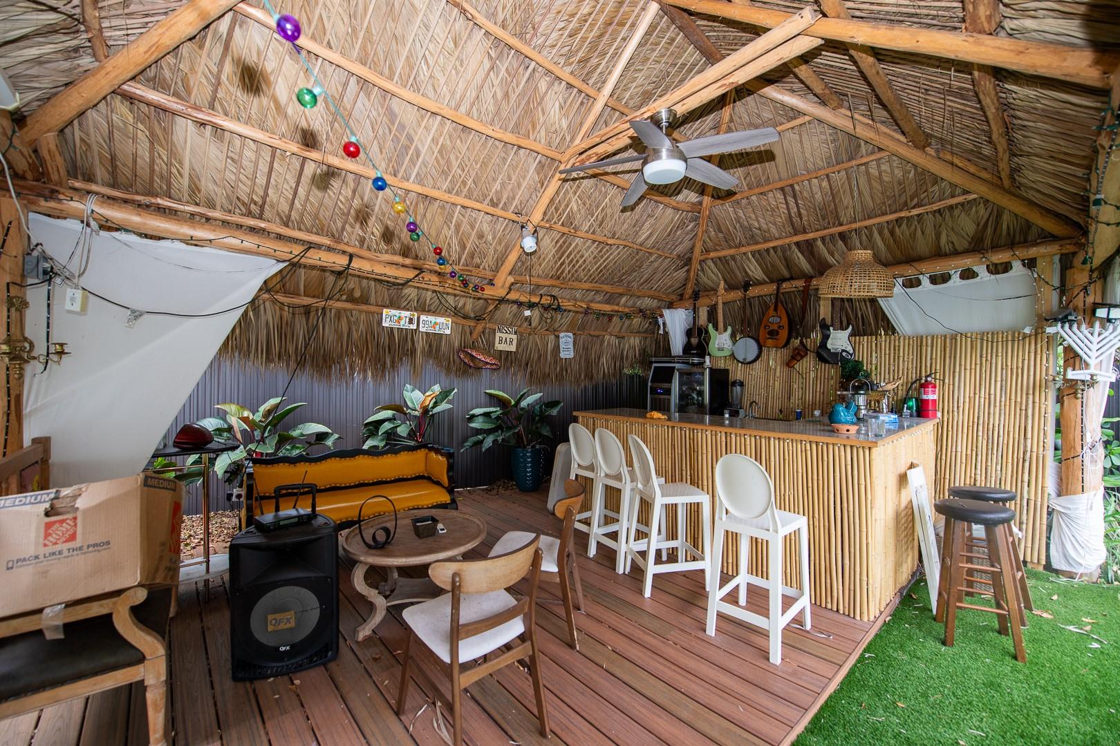 Homes for sale in North Miami Beach, FL | 18560 Ne 20th Ct, North Miami Beach, FL 33179 | MLS# F10504774