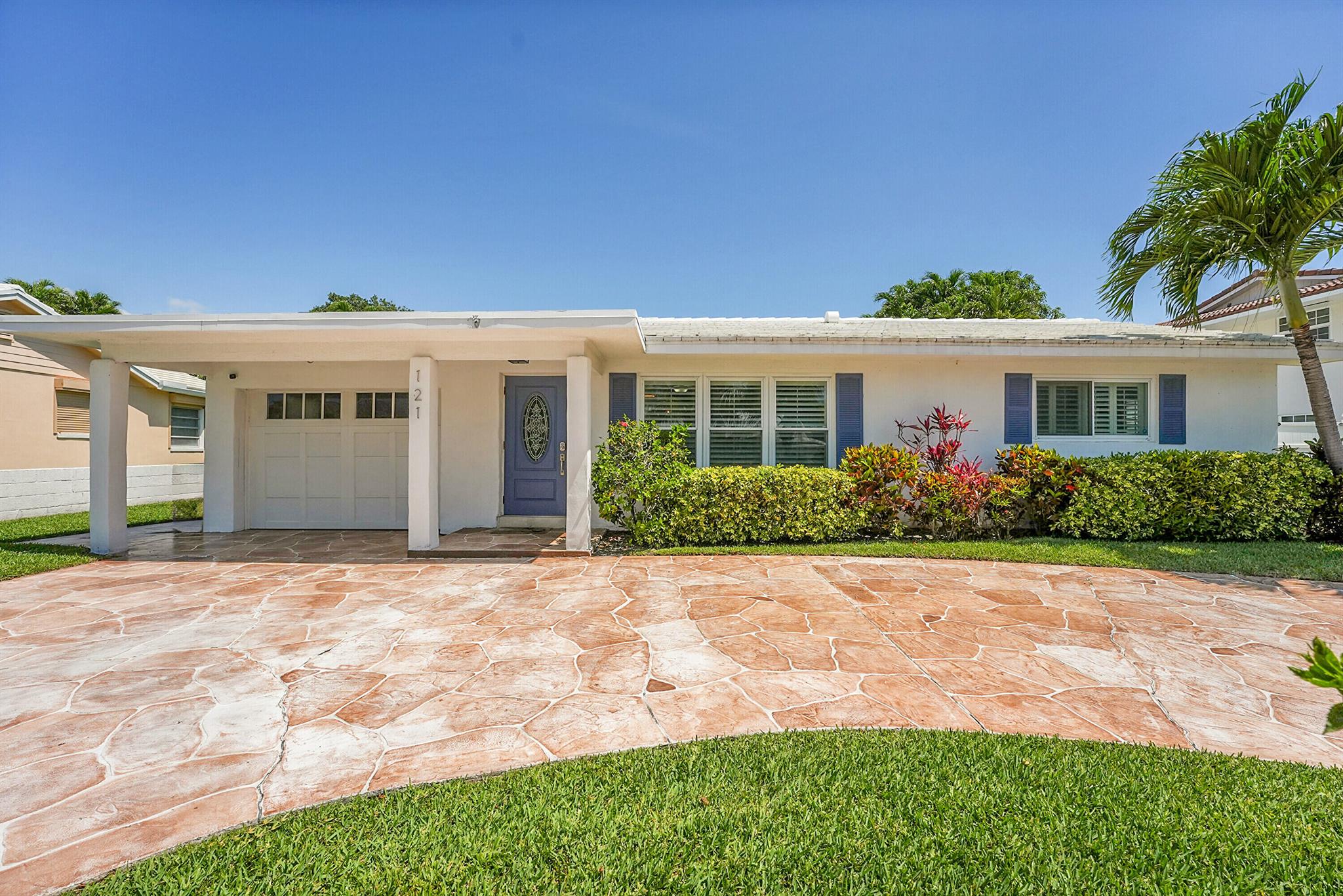 121 Tacoma Lane Palm Beach Shores FL 33404 | R11092407