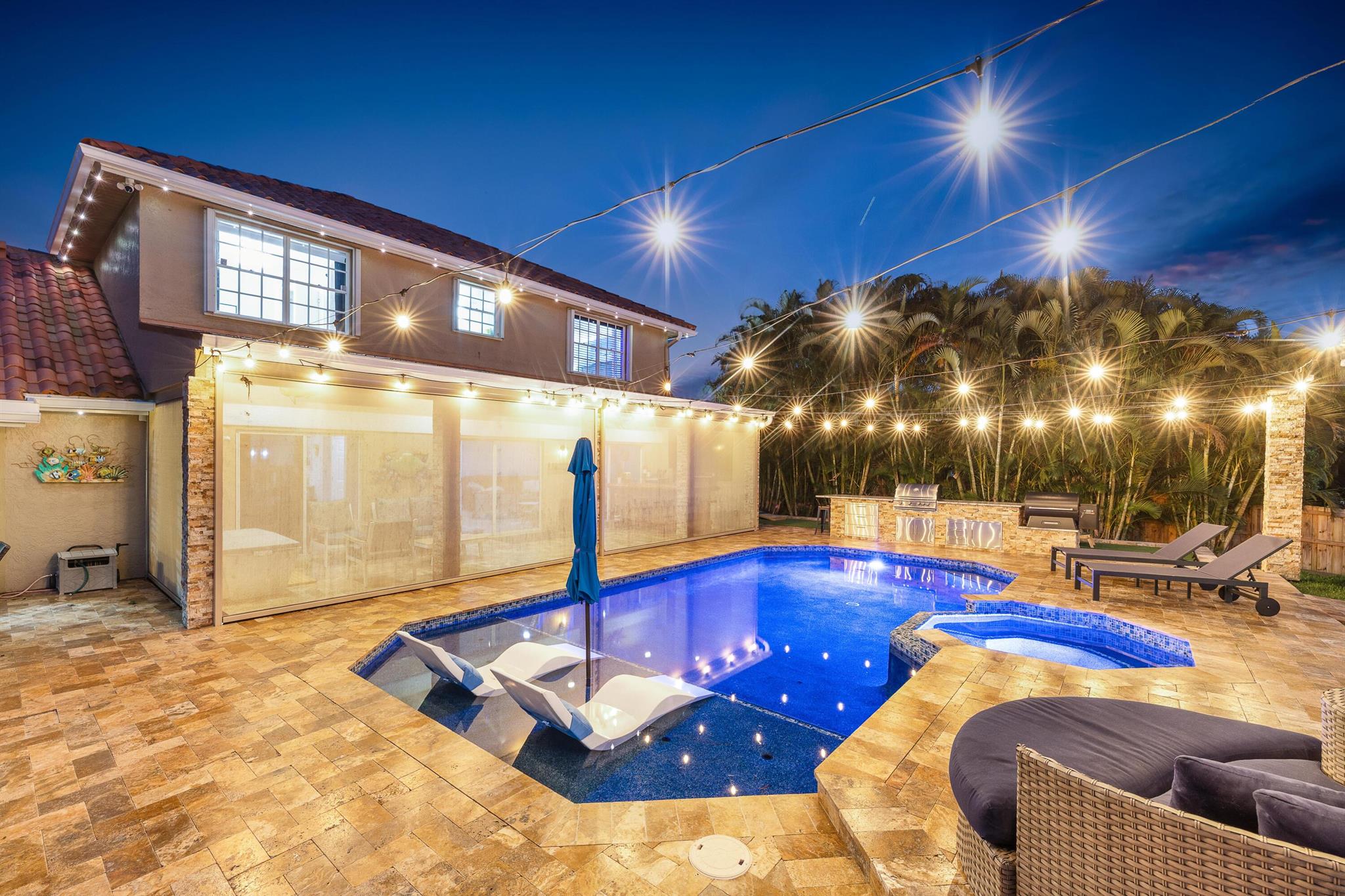 Homes for sale in Port St Lucie, FL | 121 Ne Naranja Avenue, Port St Lucie, FL 34983 | MLS# R11092437