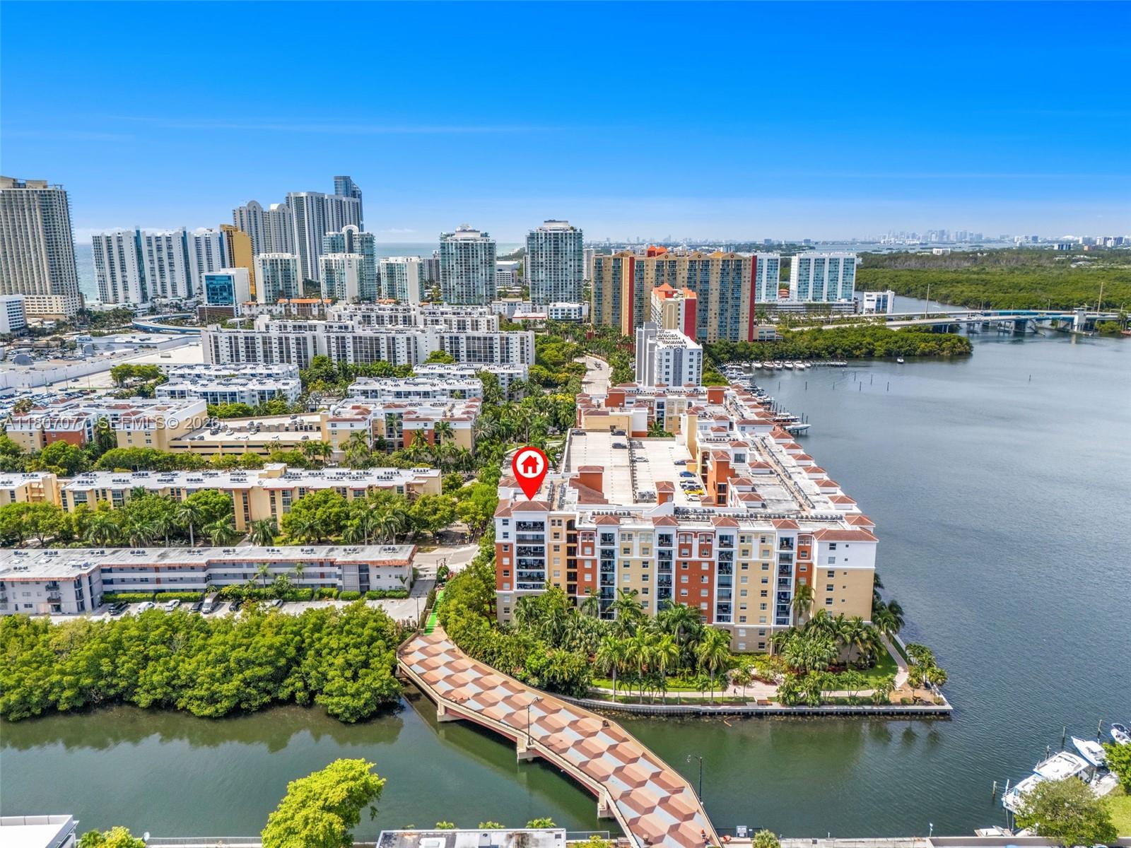 Porto Bellagio Condo