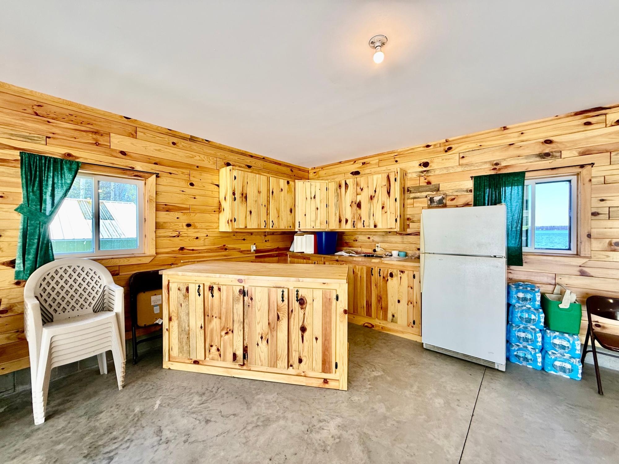 Pelican Lake Property 827 Hwy 45 Photo 20