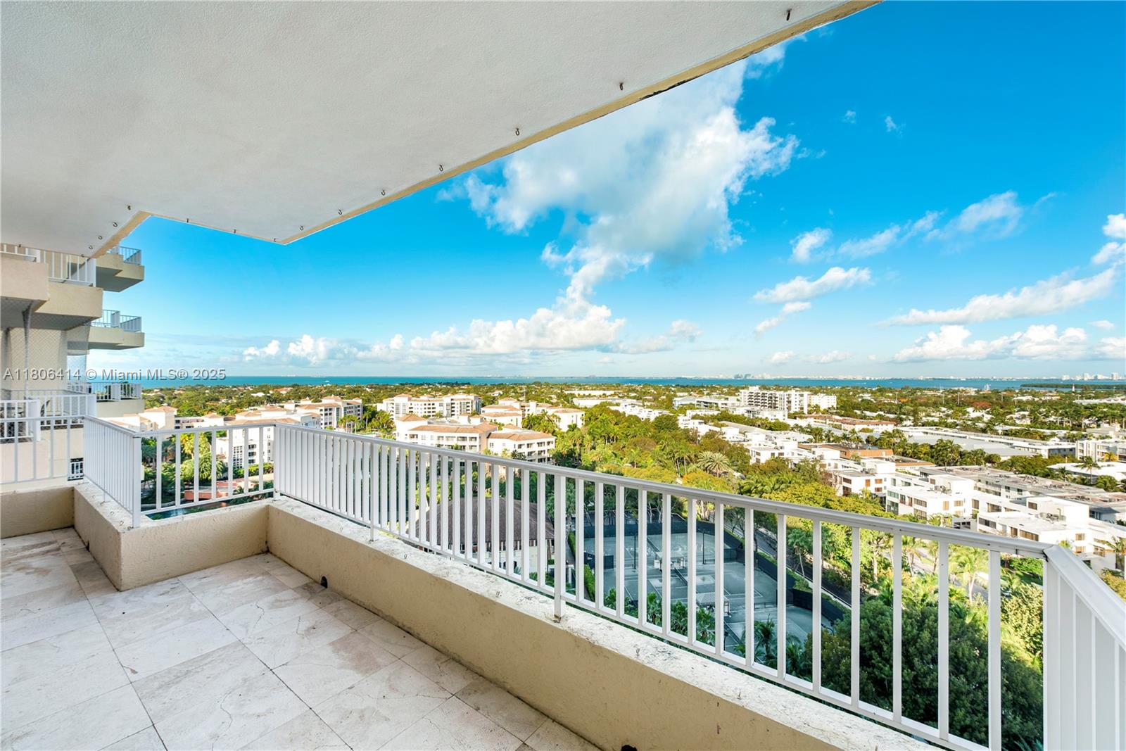781 Crandon Blvd #1404, Key Biscayne FL 33149