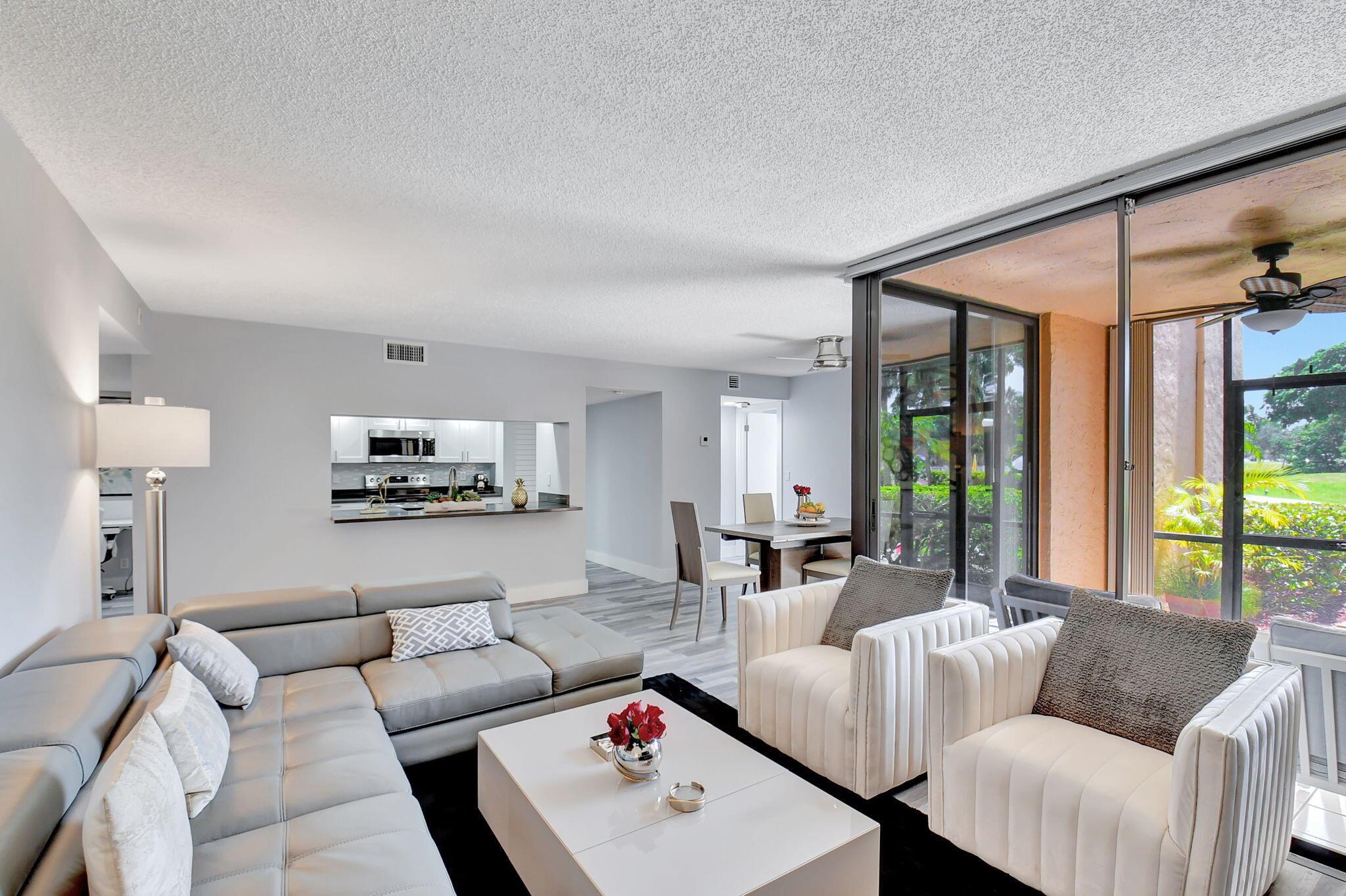 Lavers Delray Racquet Clu