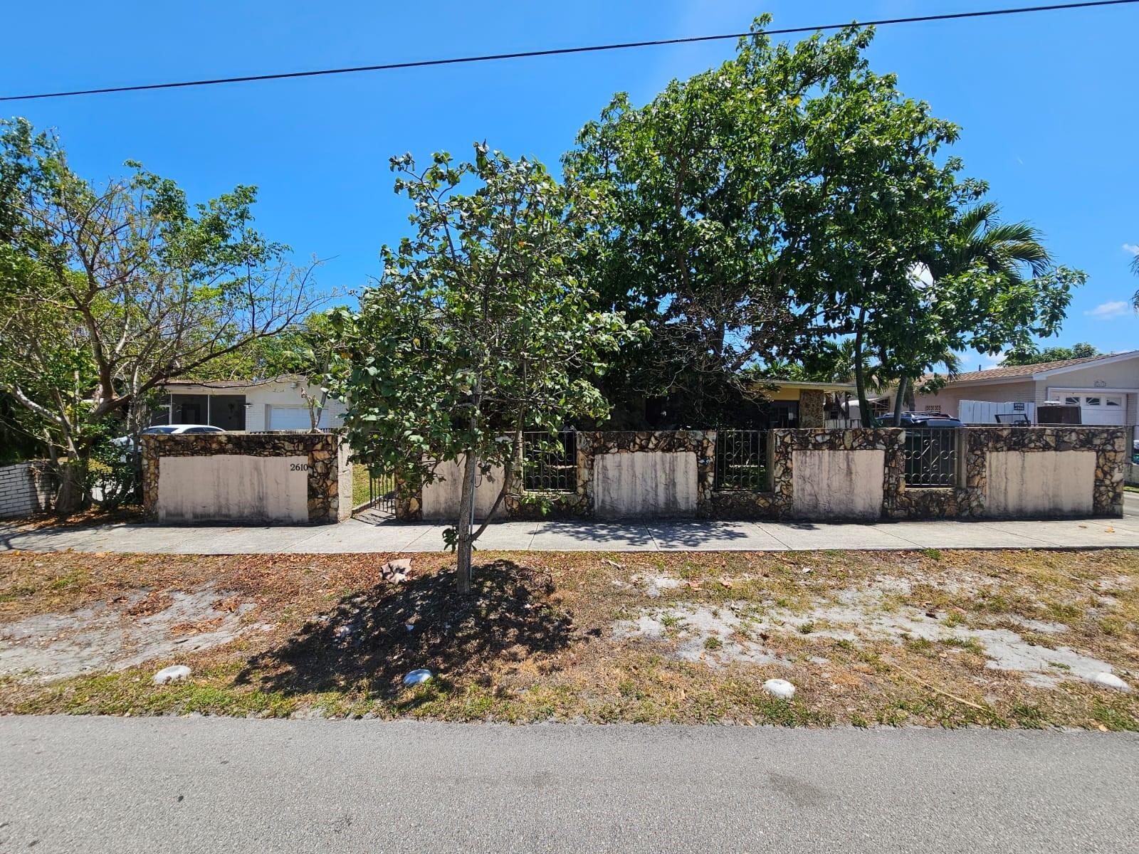 2610 Plunkett St Hollywood FL 33020 | F10504953