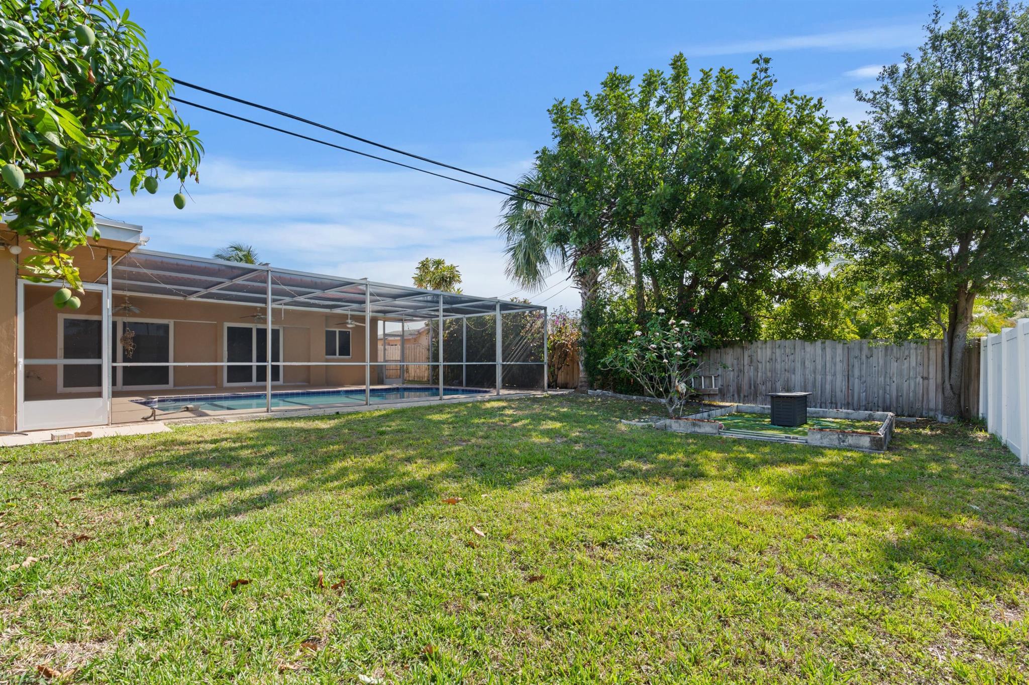 Homes for sale in Pompano Beach, FL | 2650 Ne 22nd Street, Pompano Beach, FL 33062 | MLS# R11092622