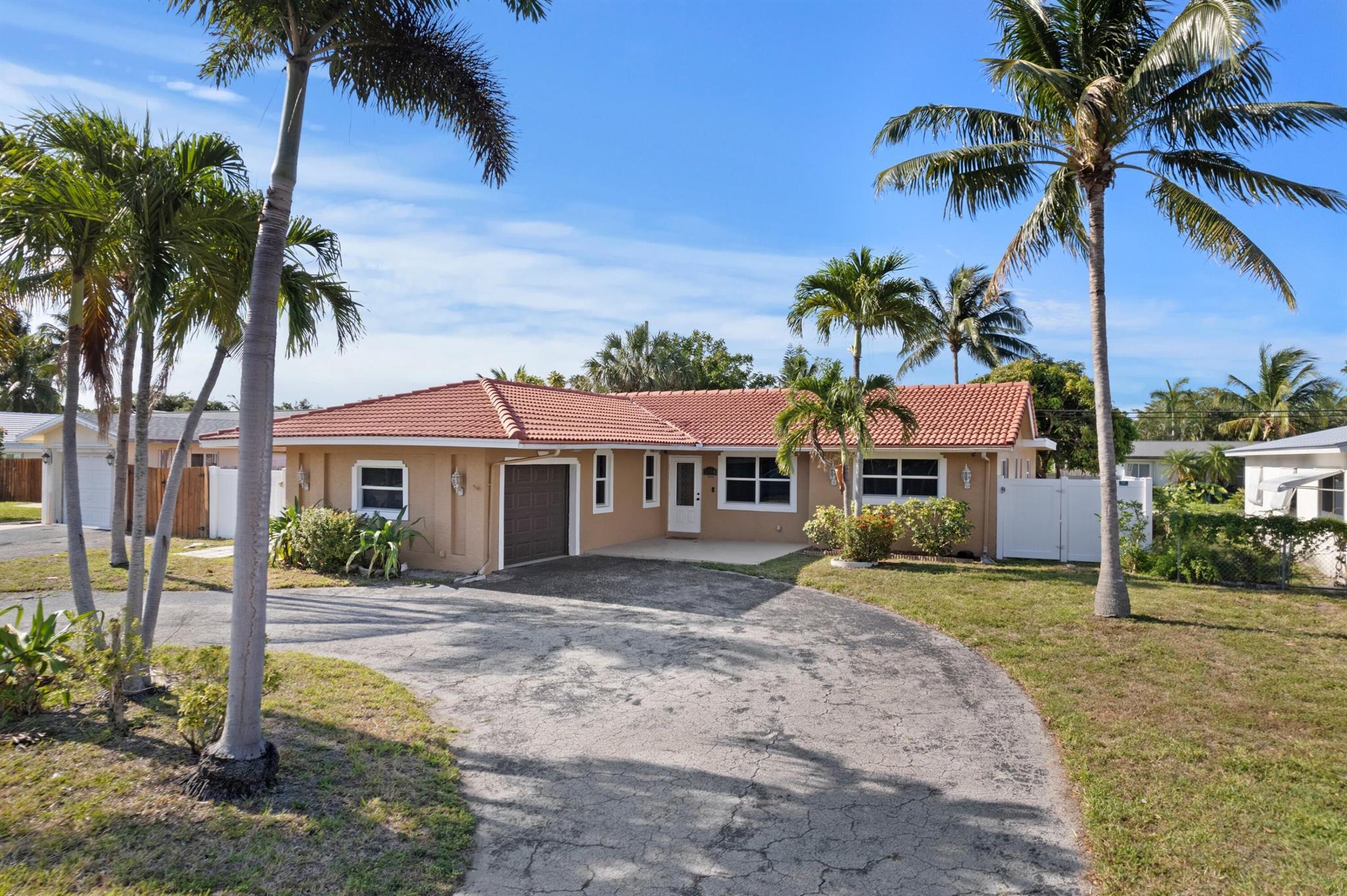 Homes for sale in Pompano Beach, FL | 2650 Ne 22Nd Street, Pompano Beach, FL 33062 | MLS# R11092622