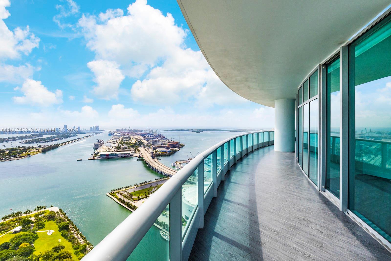900 Biscayne Blvd #5606, Miami FL 33132