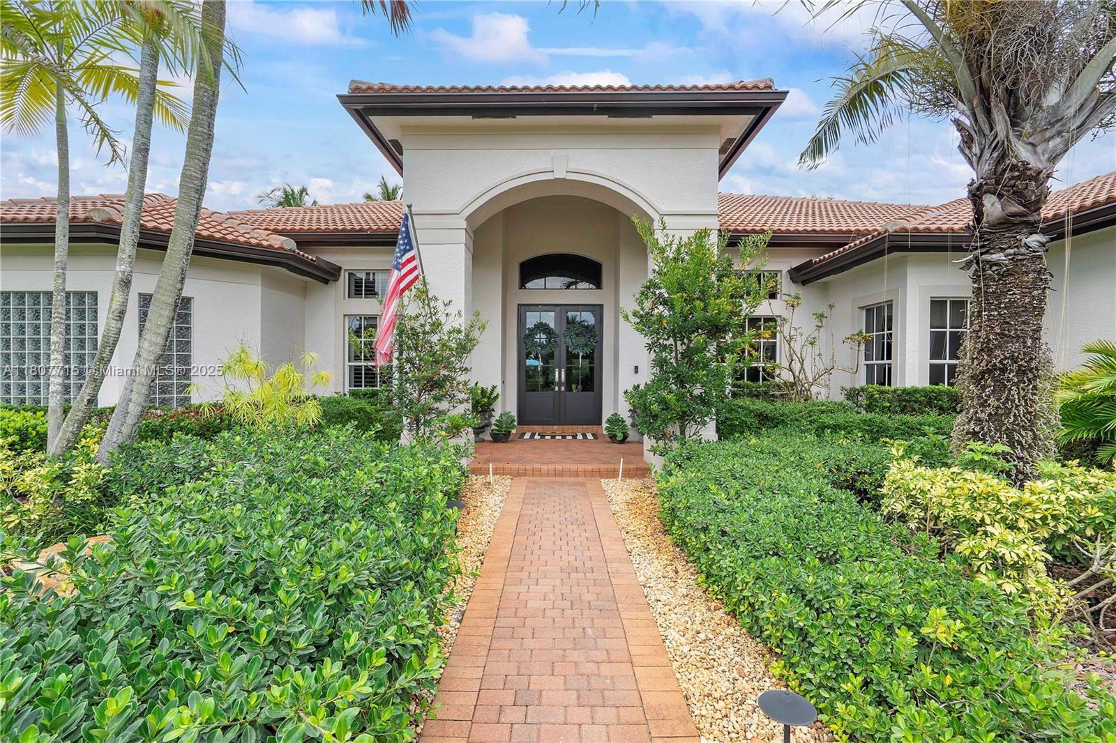 Homes for sale in Davie, FL | 14933 Sw 33Rd St, Davie, FL 33331 | MLS# A11807715