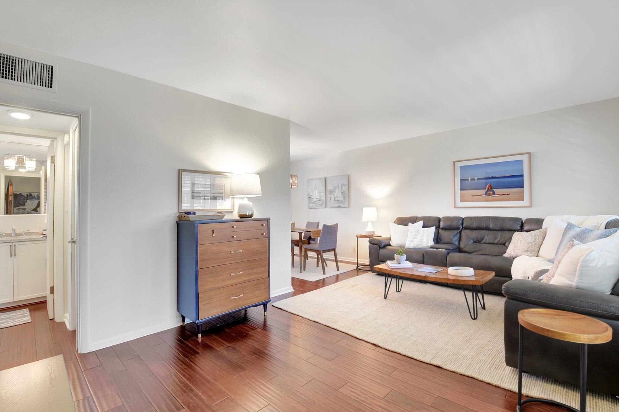 Homes for sale in Delray Beach, FL | 426 Ne 7Th Avenue #1f, Delray Beach, FL 33483 | MLS# R11093129