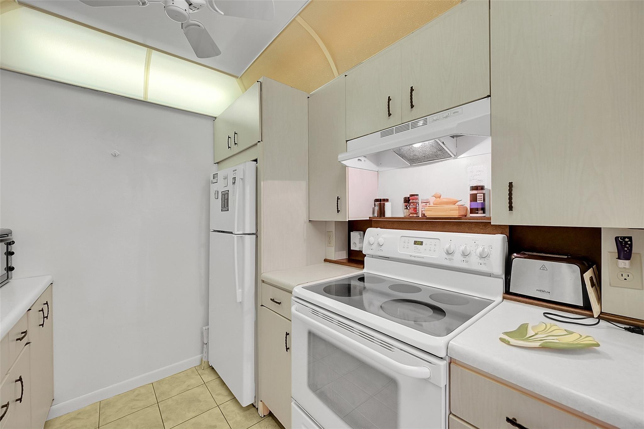 Homes for sale in Coconut Creek, FL | 2801 Victoria Way #D3, Coconut Creek, FL 33066 | MLS# F10505357