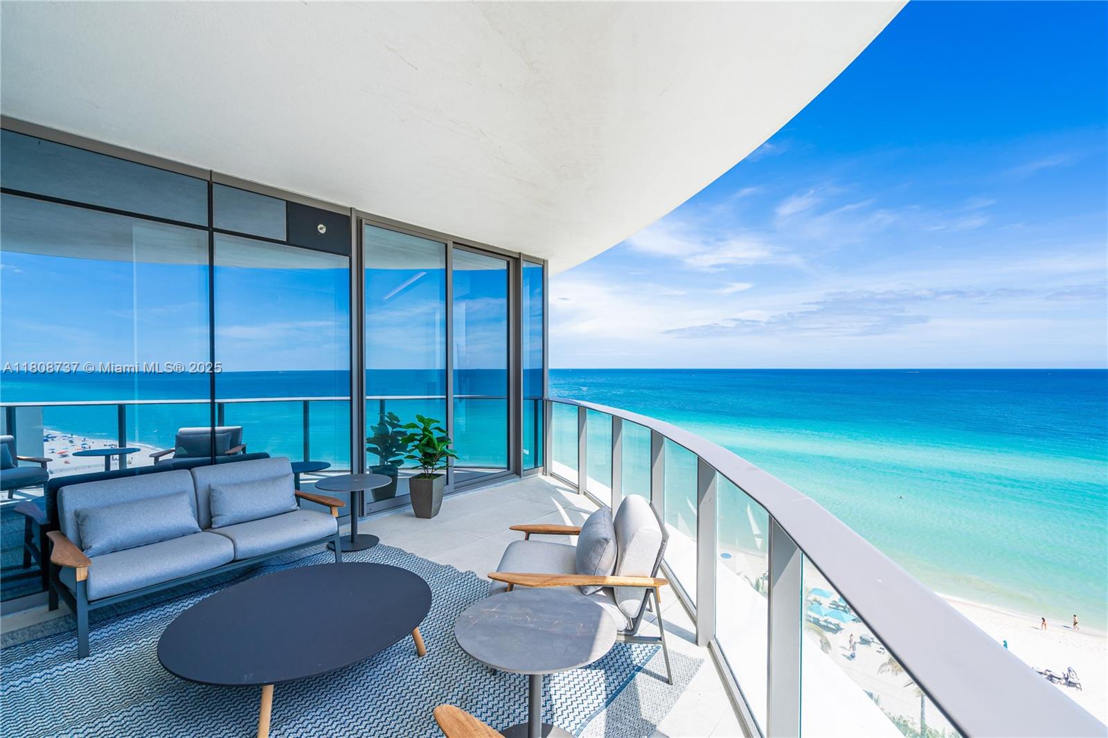 Condo for Sale in Sunny Isles Beach, FL