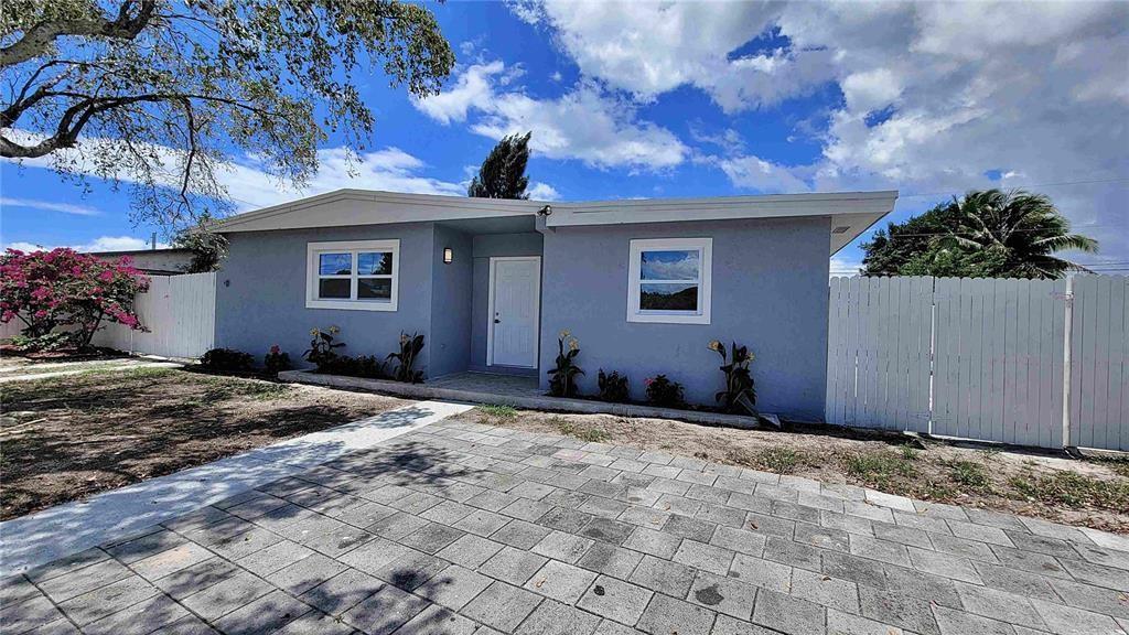 266 42nd St Deerfield Beach FL 33064 | F10505425