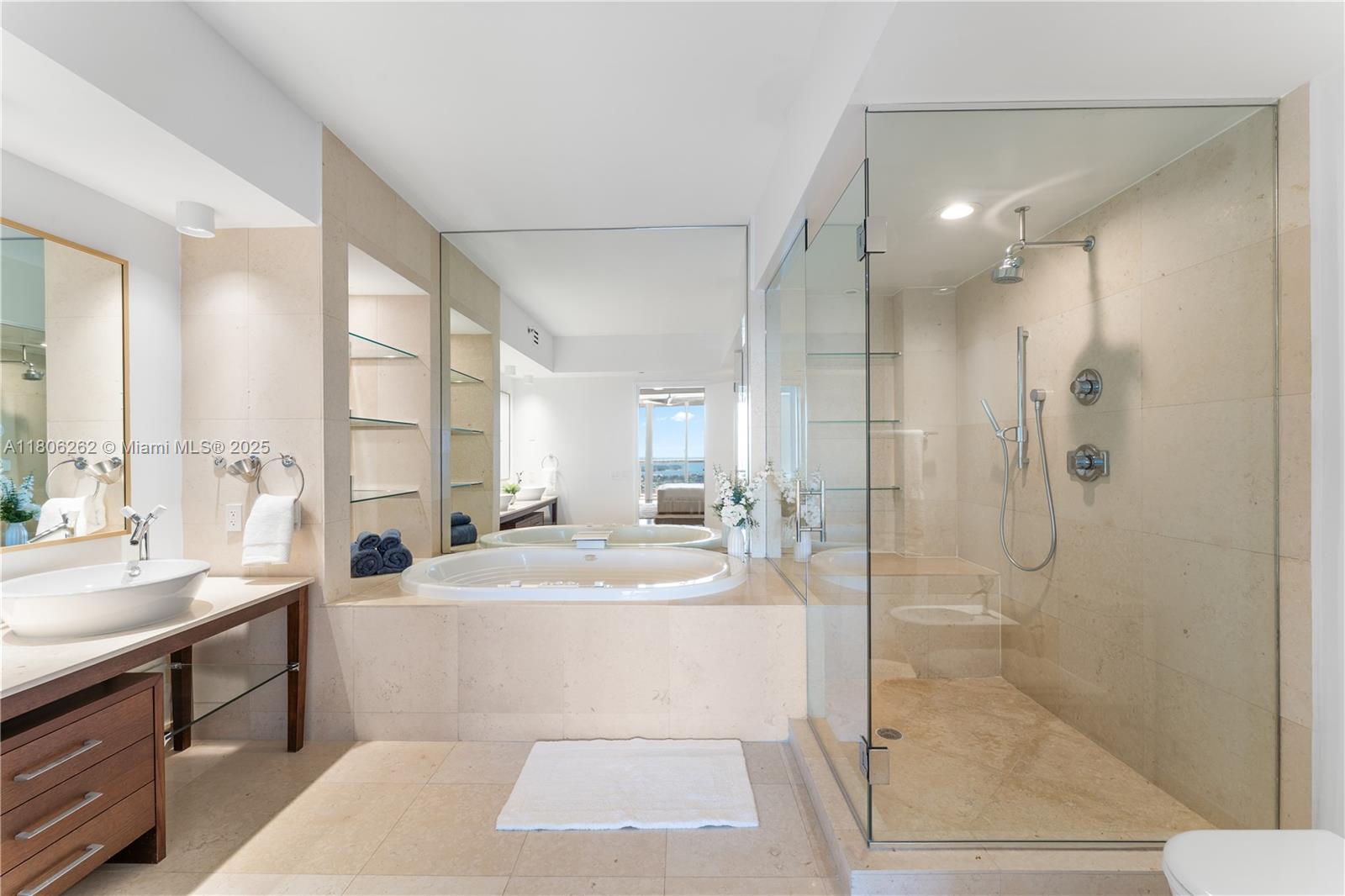 450 Alton Rd #2703, Miami Beach FL 33139